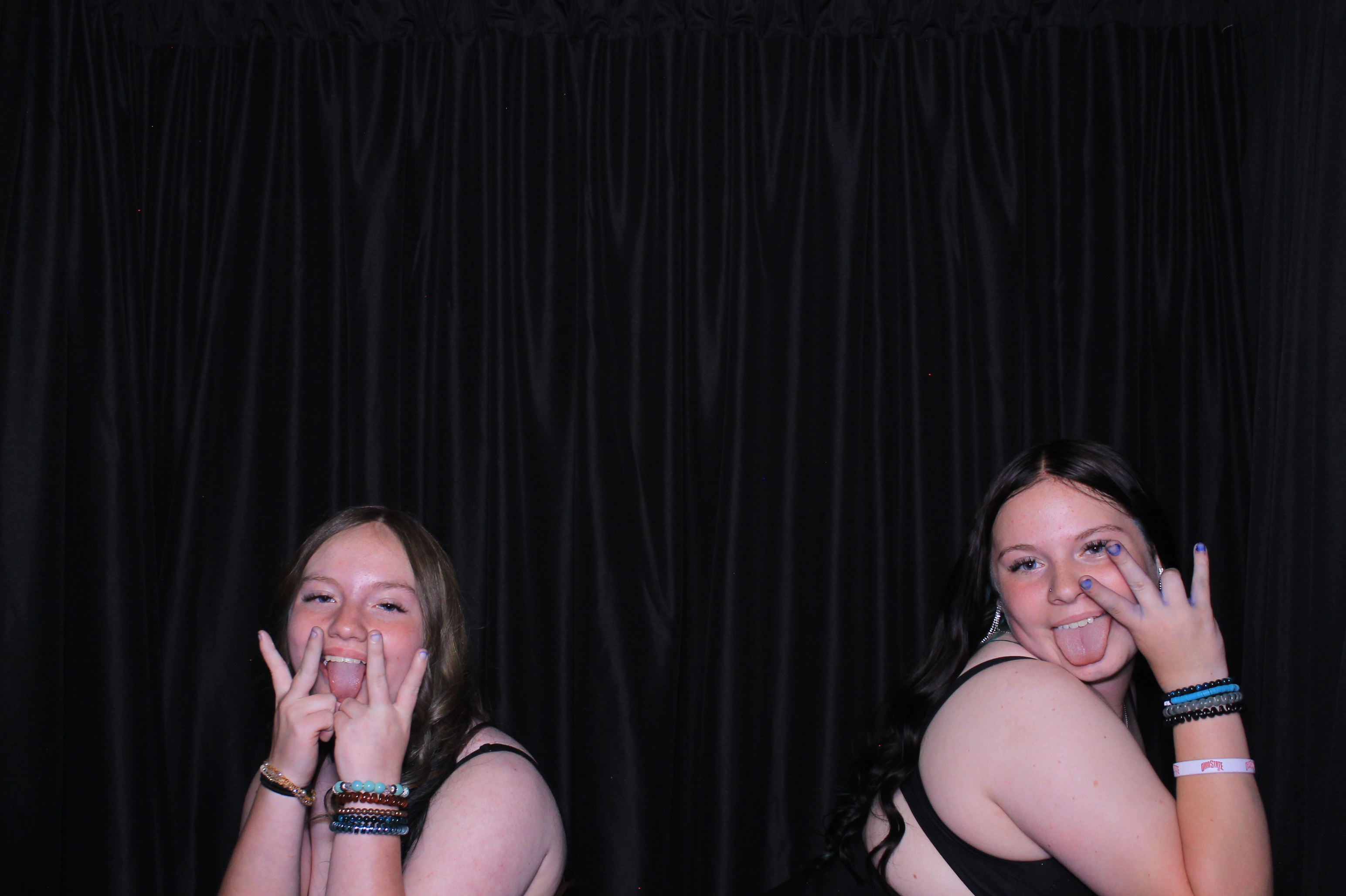 8th Grade Semi-Formal | View more photos from the event at gallery.photoboothcincy.com/u/PhotoBoothCincy/8th-Grade-Semi-Formal