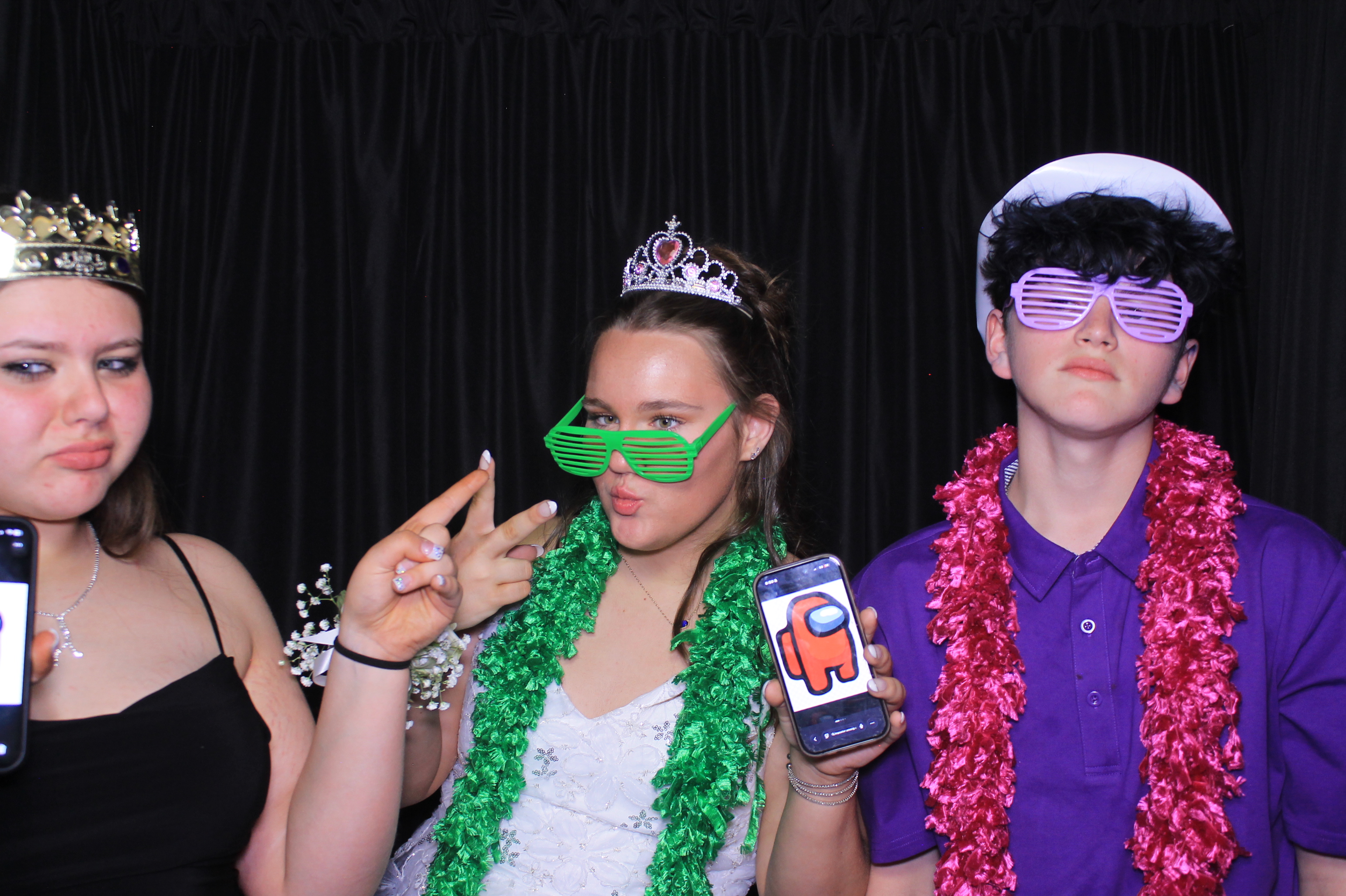 8th Grade Semi-Formal | View more photos from the event at gallery.photoboothcincy.com/u/PhotoBoothCincy/8th-Grade-Semi-Formal