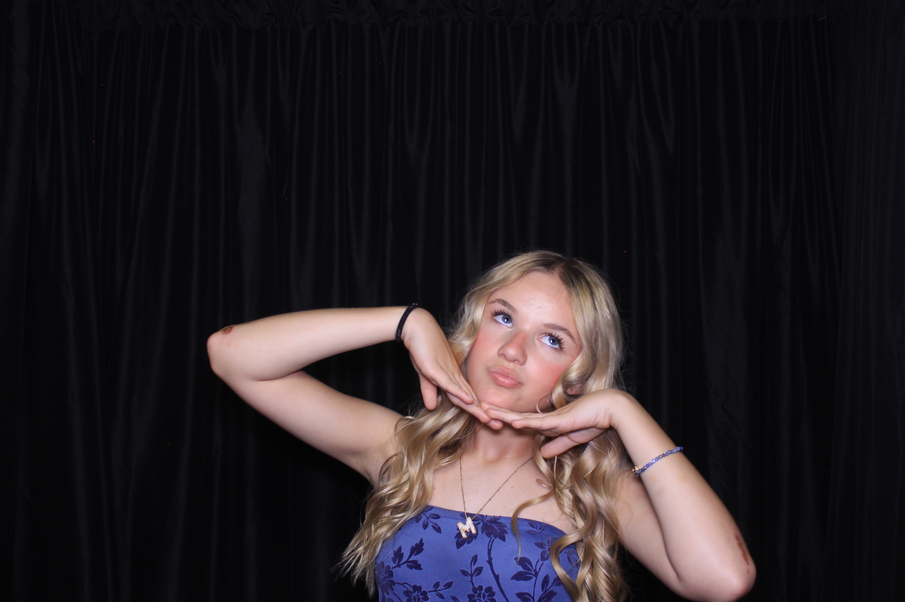 8th Grade Semi-Formal | View more photos from the event at gallery.photoboothcincy.com/u/PhotoBoothCincy/8th-Grade-Semi-Formal