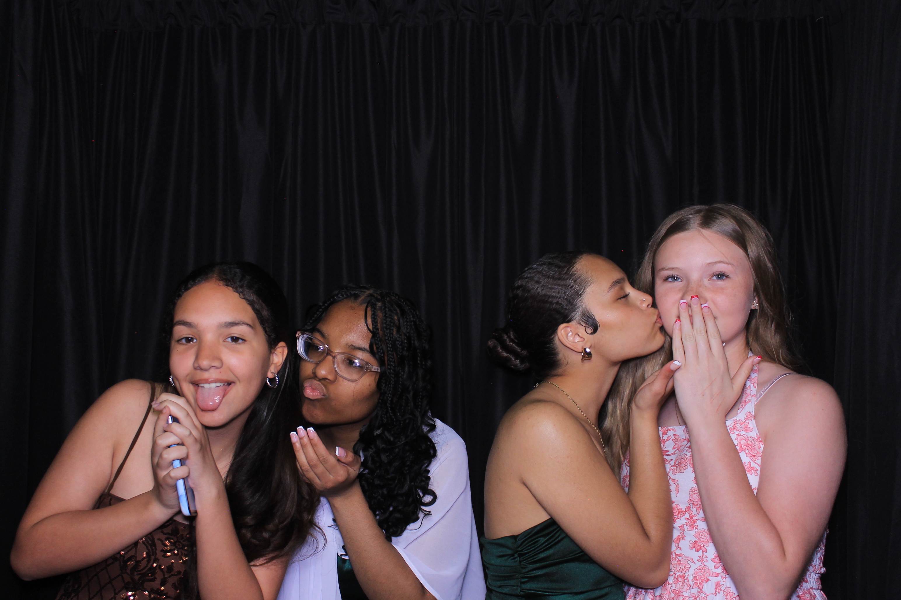 8th Grade Semi-Formal | View more photos from the event at gallery.photoboothcincy.com/u/PhotoBoothCincy/8th-Grade-Semi-Formal