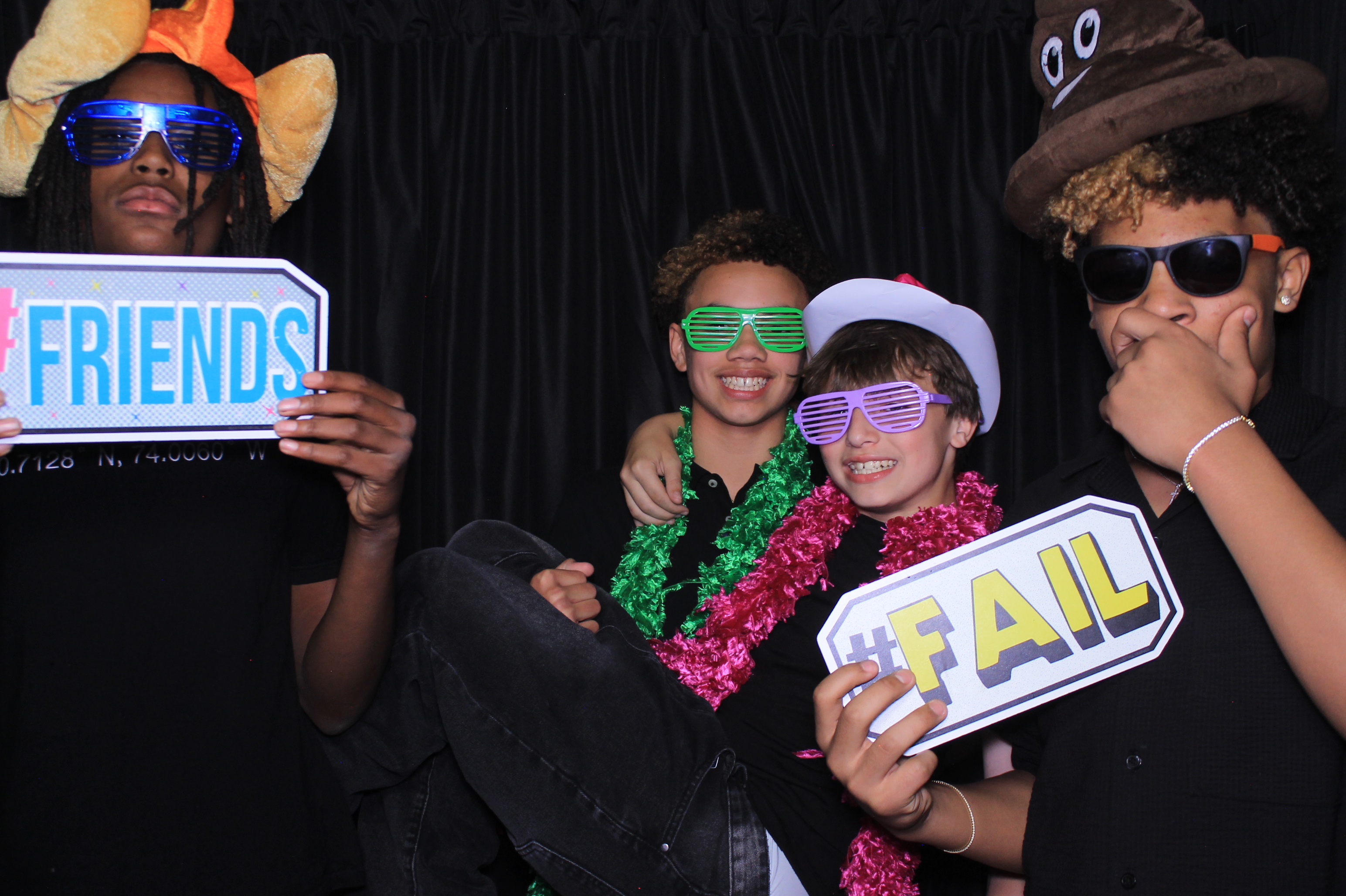 8th Grade Semi-Formal | View more photos from the event at gallery.photoboothcincy.com/u/PhotoBoothCincy/8th-Grade-Semi-Formal