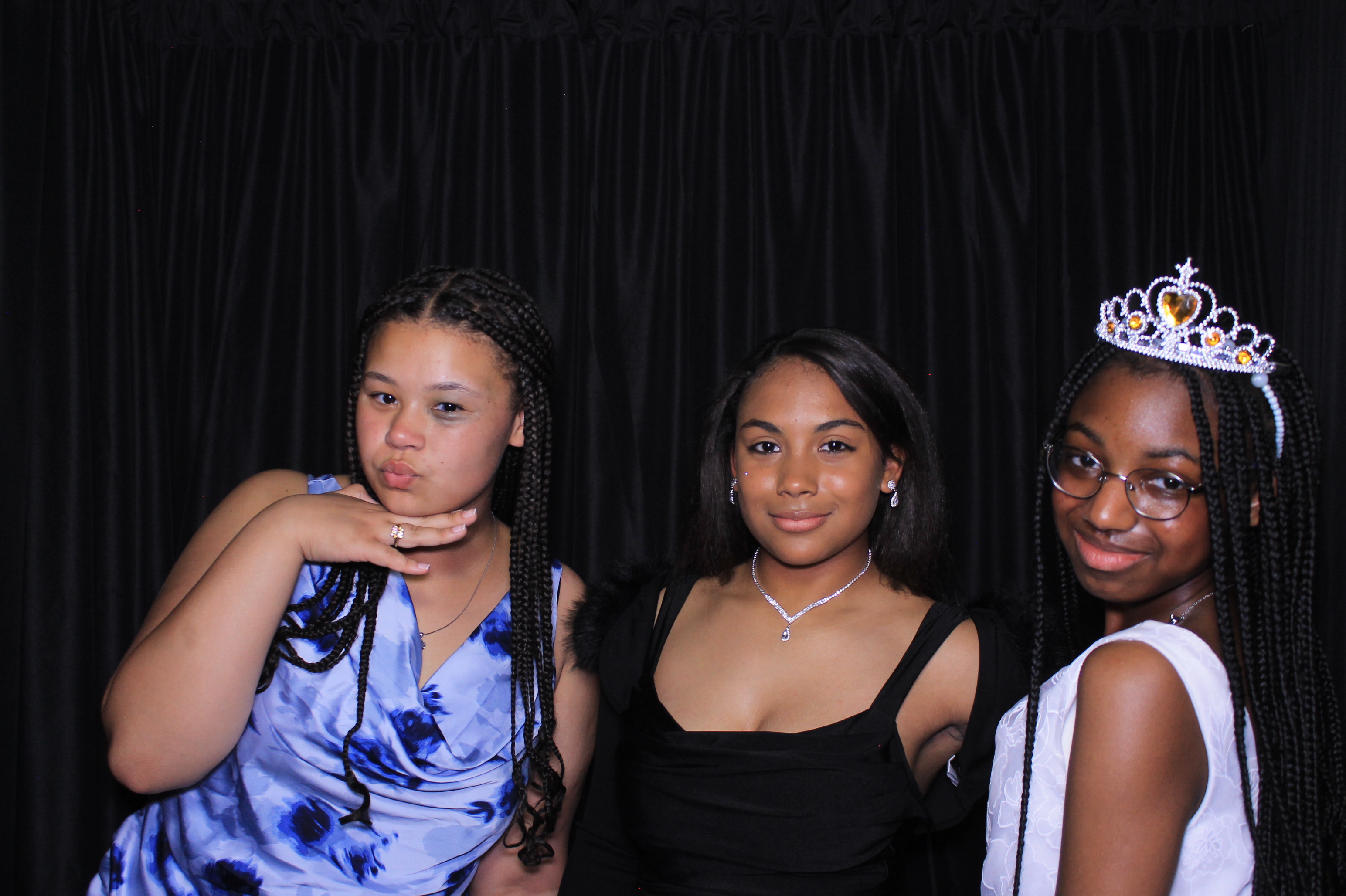 8th Grade Semi-Formal | View more photos from the event at gallery.photoboothcincy.com/u/PhotoBoothCincy/8th-Grade-Semi-Formal