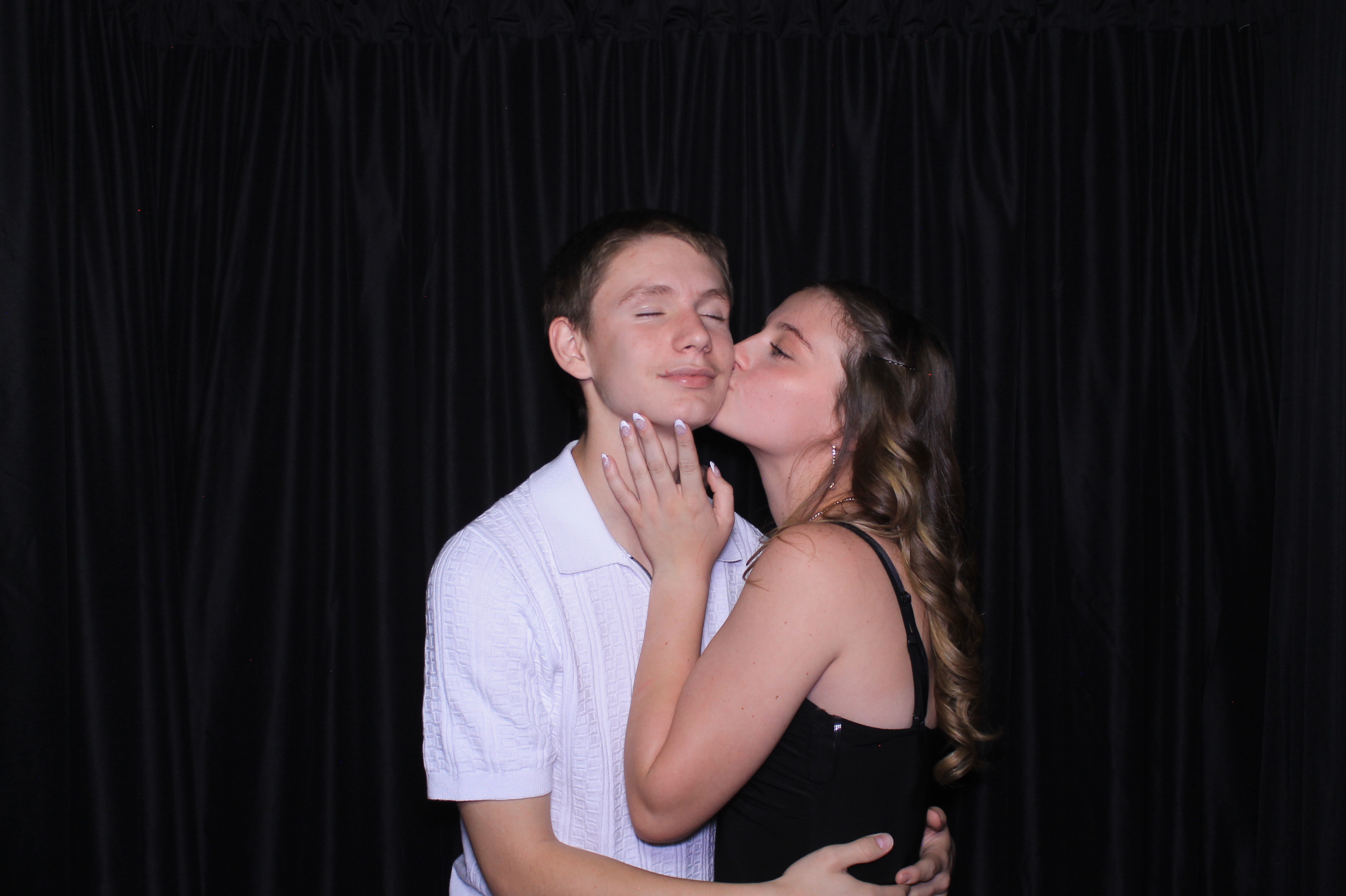 8th Grade Semi-Formal | View more photos from the event at gallery.photoboothcincy.com/u/PhotoBoothCincy/8th-Grade-Semi-Formal