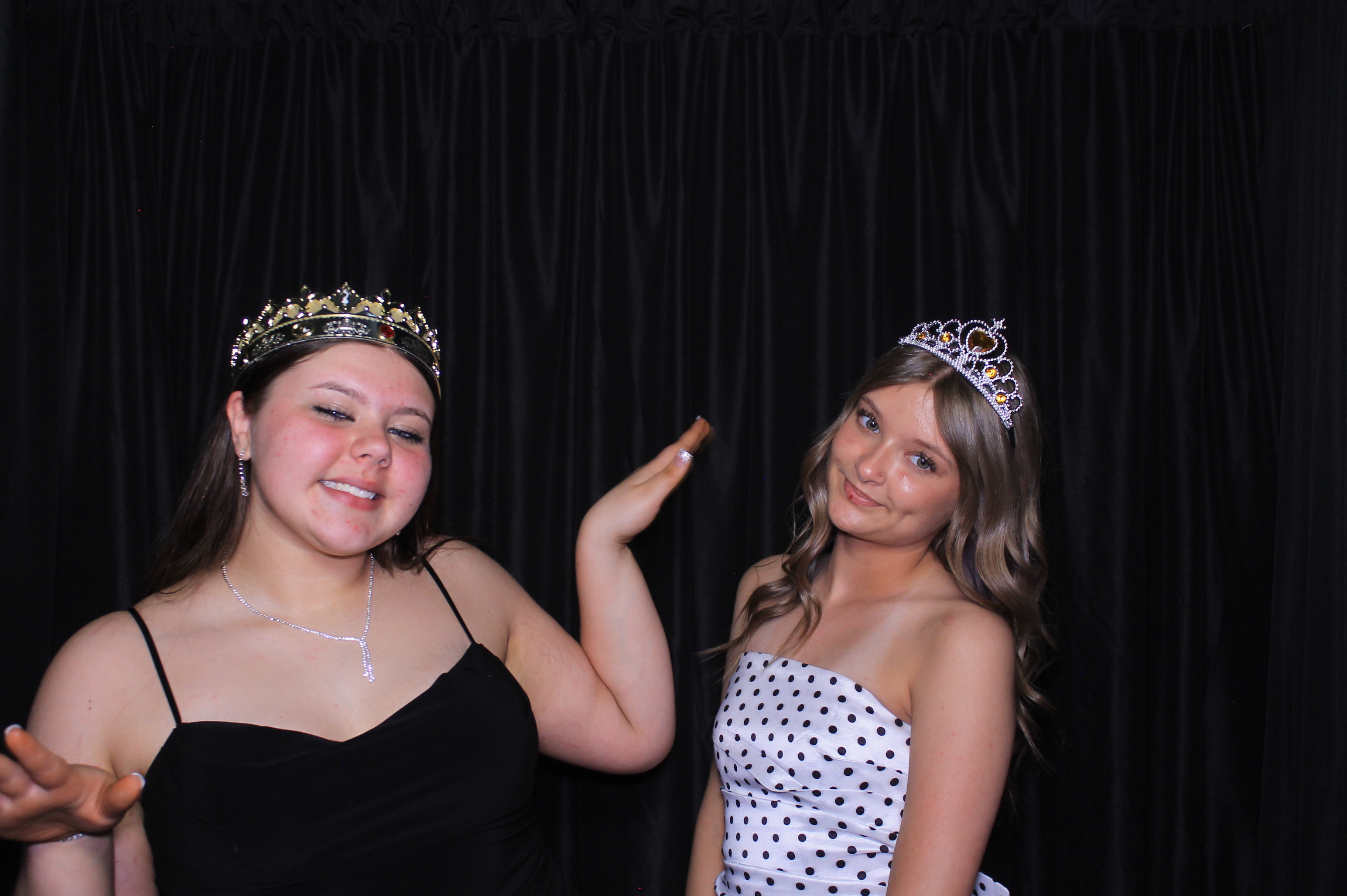 8th Grade Semi-Formal | View more photos from the event at gallery.photoboothcincy.com/u/PhotoBoothCincy/8th-Grade-Semi-Formal