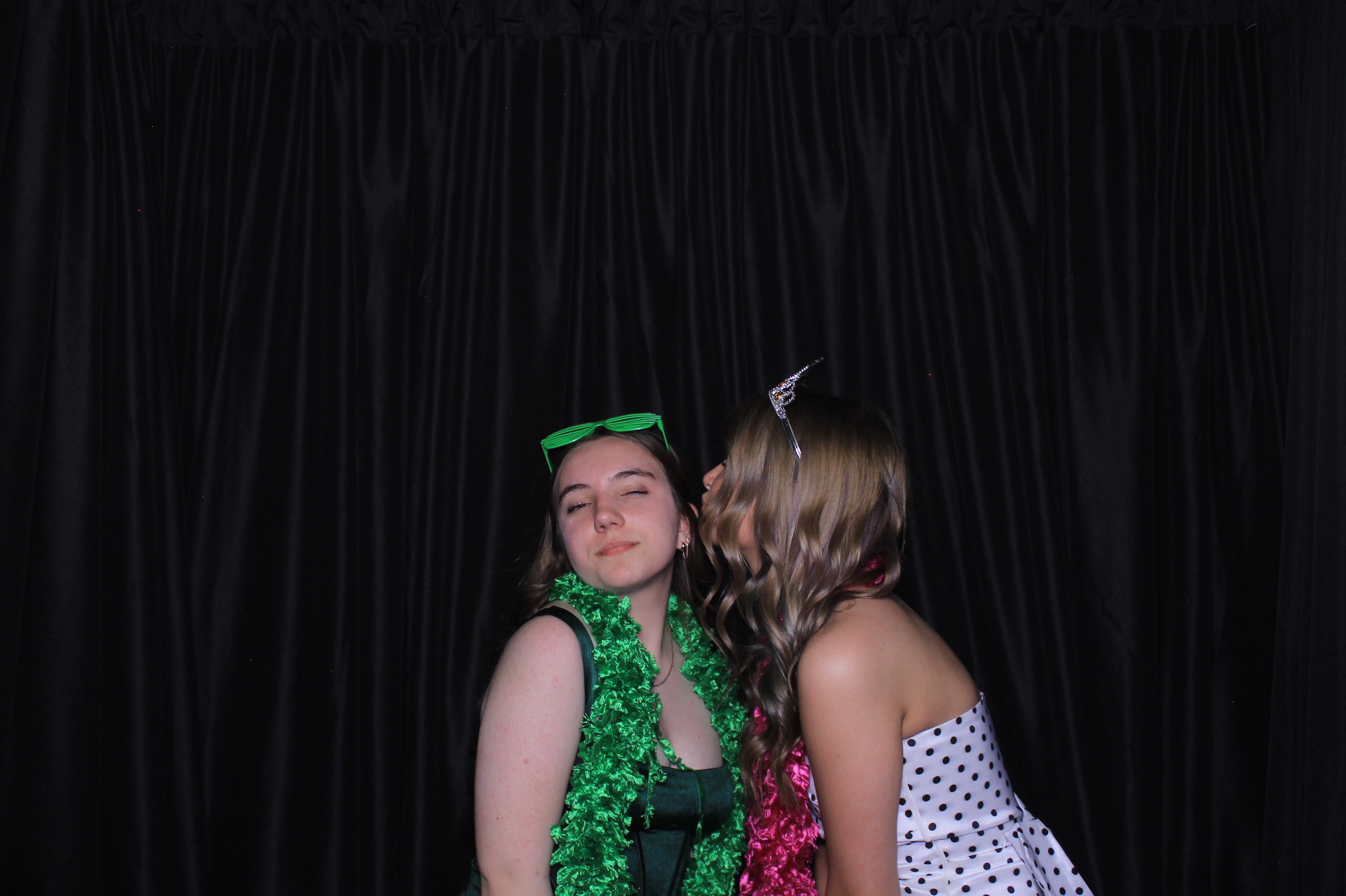 8th Grade Semi-Formal | View more photos from the event at gallery.photoboothcincy.com/u/PhotoBoothCincy/8th-Grade-Semi-Formal