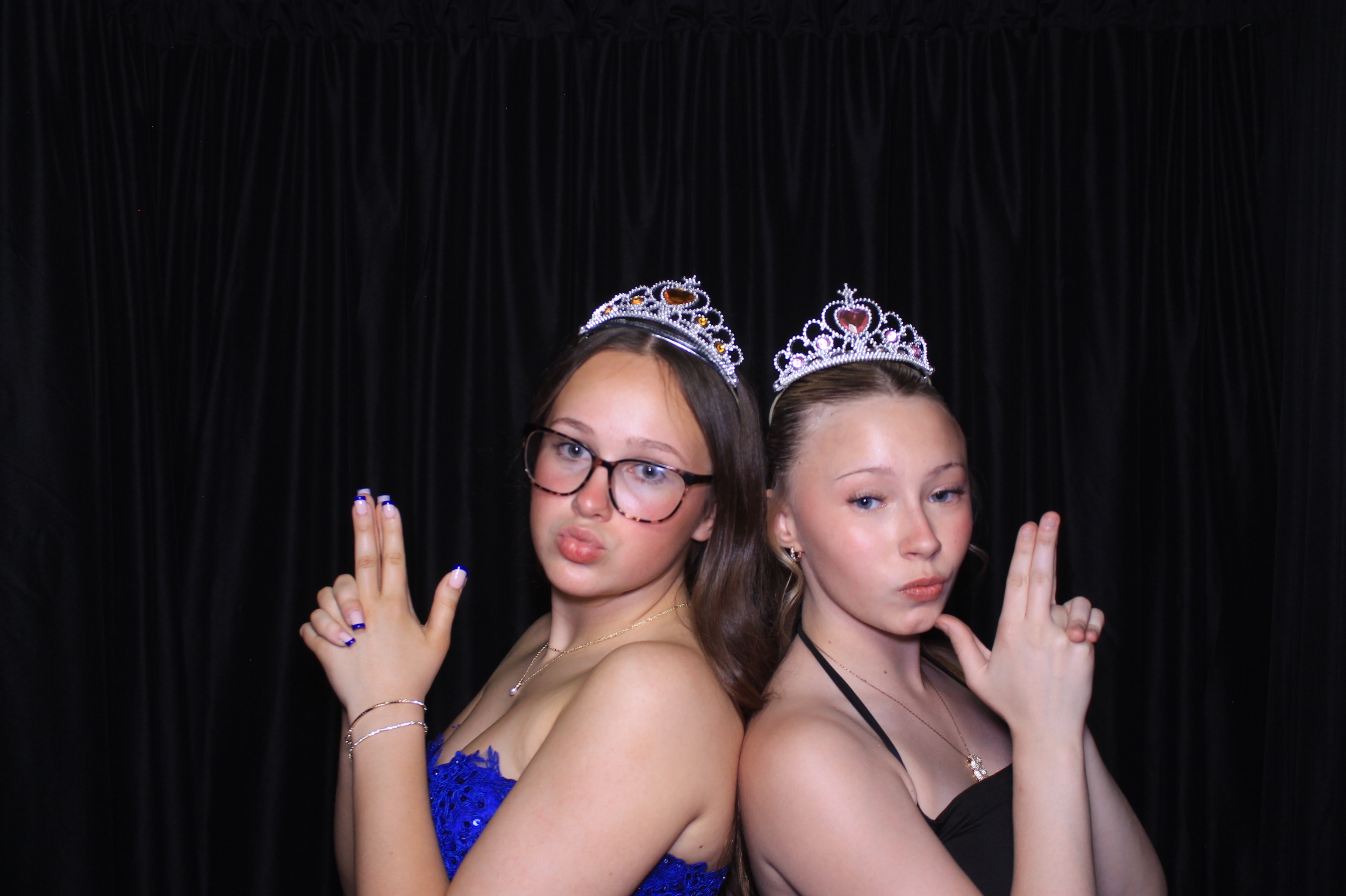8th Grade Semi-Formal | View more photos from the event at gallery.photoboothcincy.com/u/PhotoBoothCincy/8th-Grade-Semi-Formal