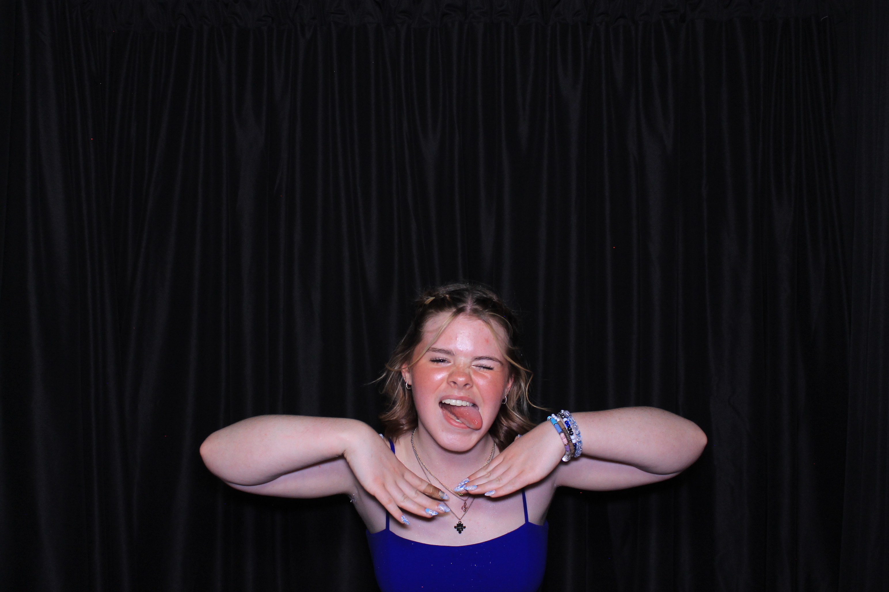 8th Grade Semi-Formal | View more photos from the event at gallery.photoboothcincy.com/u/PhotoBoothCincy/8th-Grade-Semi-Formal