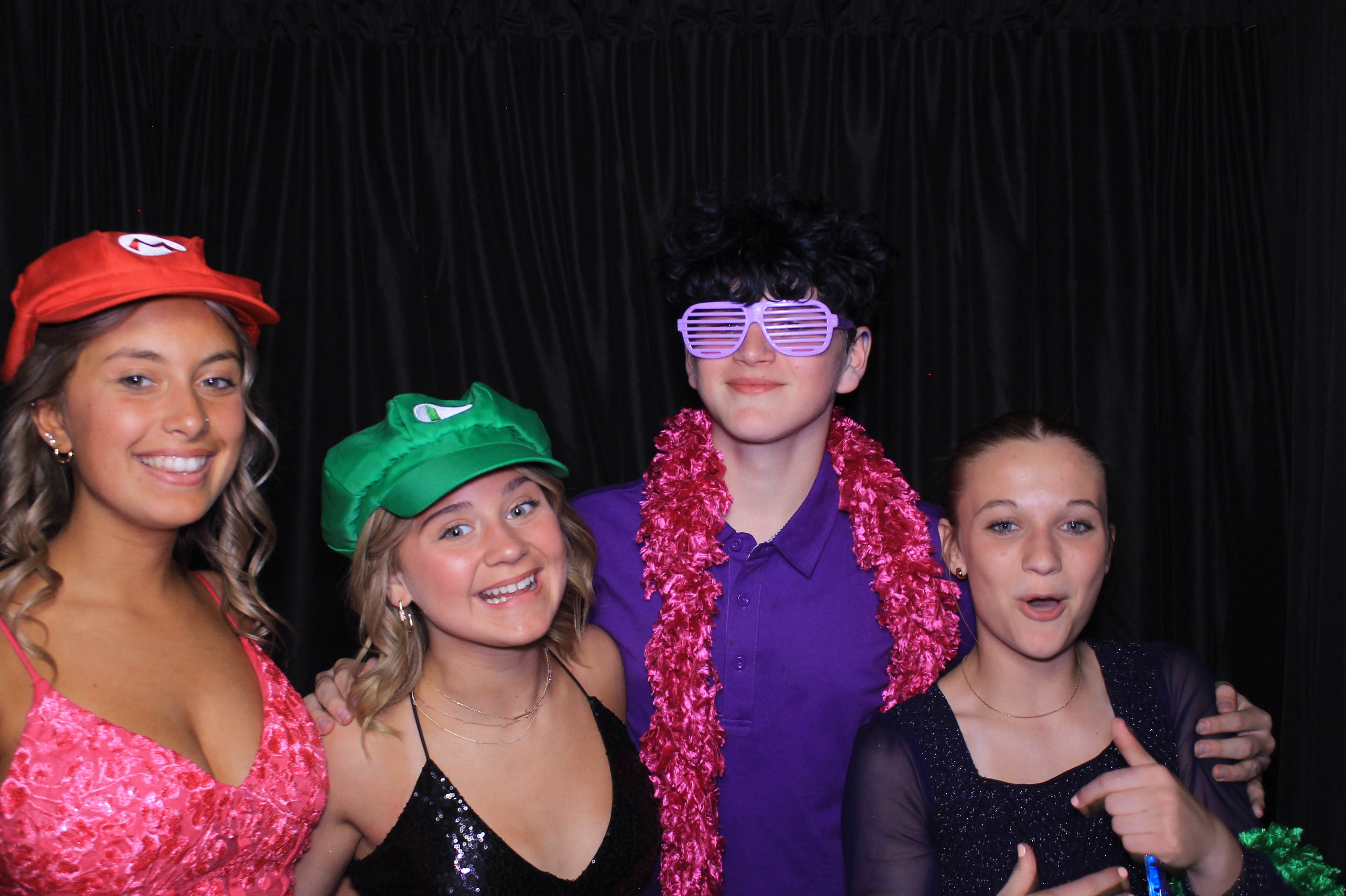 8th Grade Semi-Formal | View more photos from the event at gallery.photoboothcincy.com/u/PhotoBoothCincy/8th-Grade-Semi-Formal
