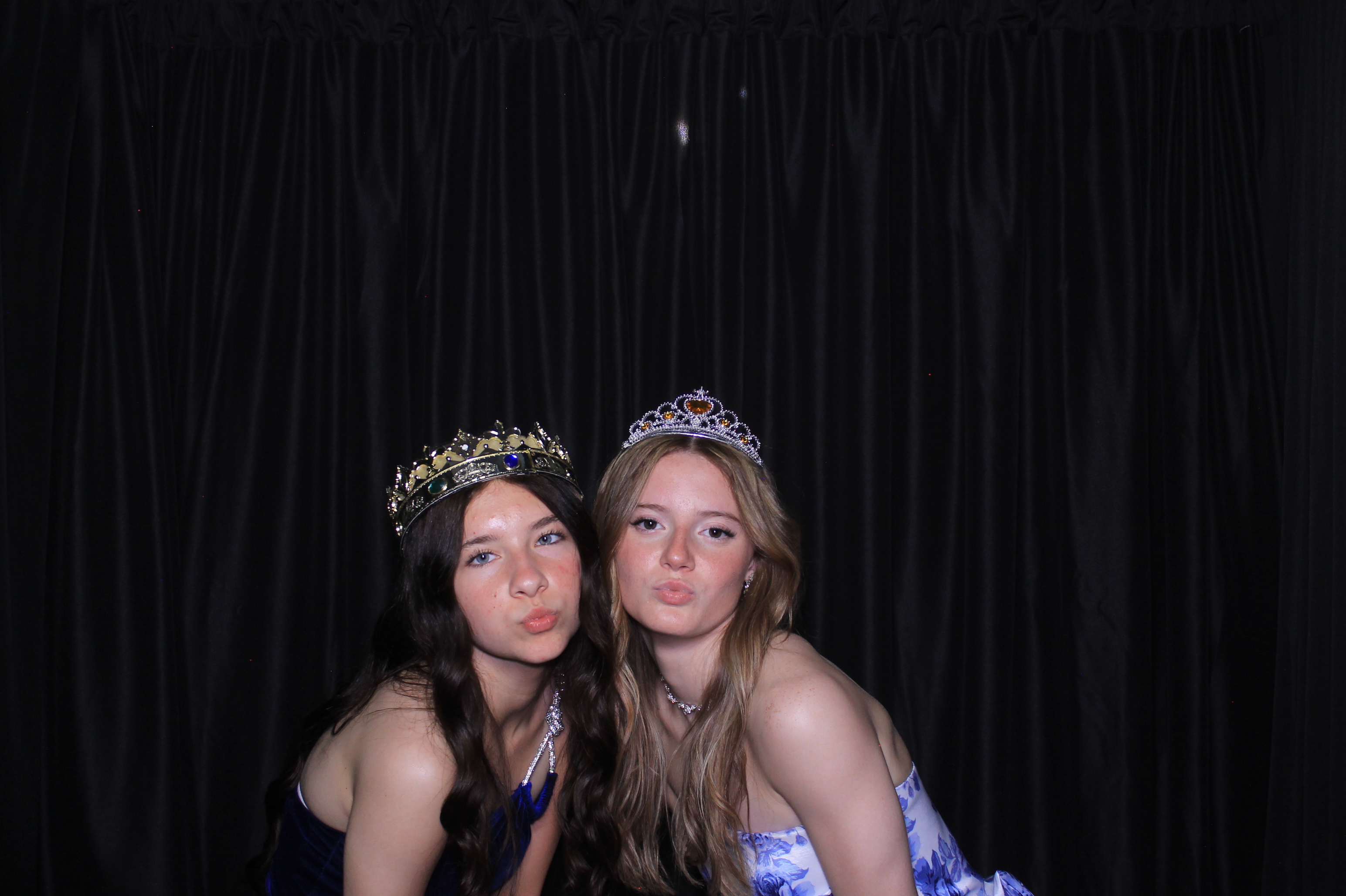 8th Grade Semi-Formal | View more photos from the event at gallery.photoboothcincy.com/u/PhotoBoothCincy/8th-Grade-Semi-Formal