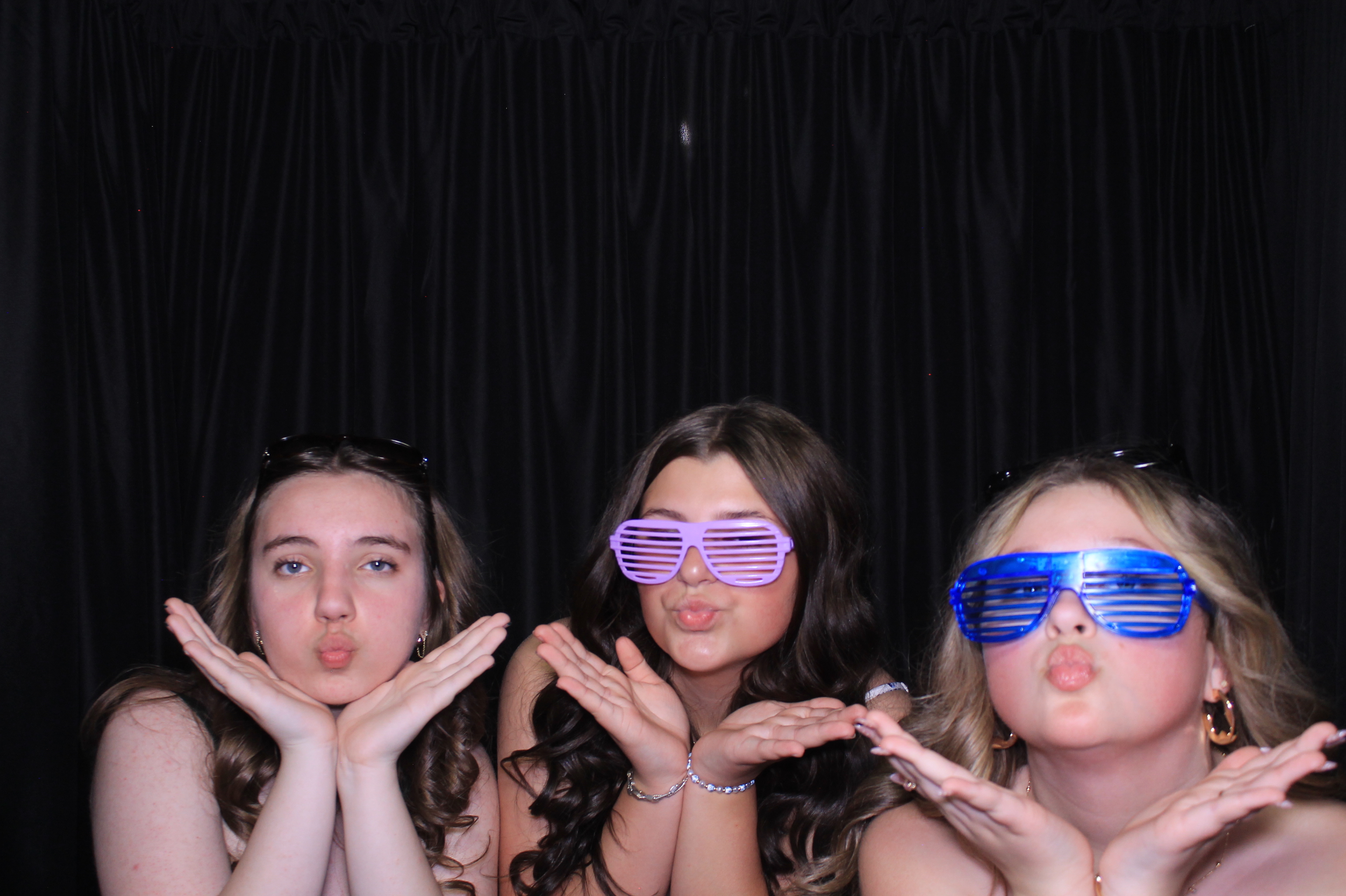 8th Grade Semi-Formal | View more photos from the event at gallery.photoboothcincy.com/u/PhotoBoothCincy/8th-Grade-Semi-Formal