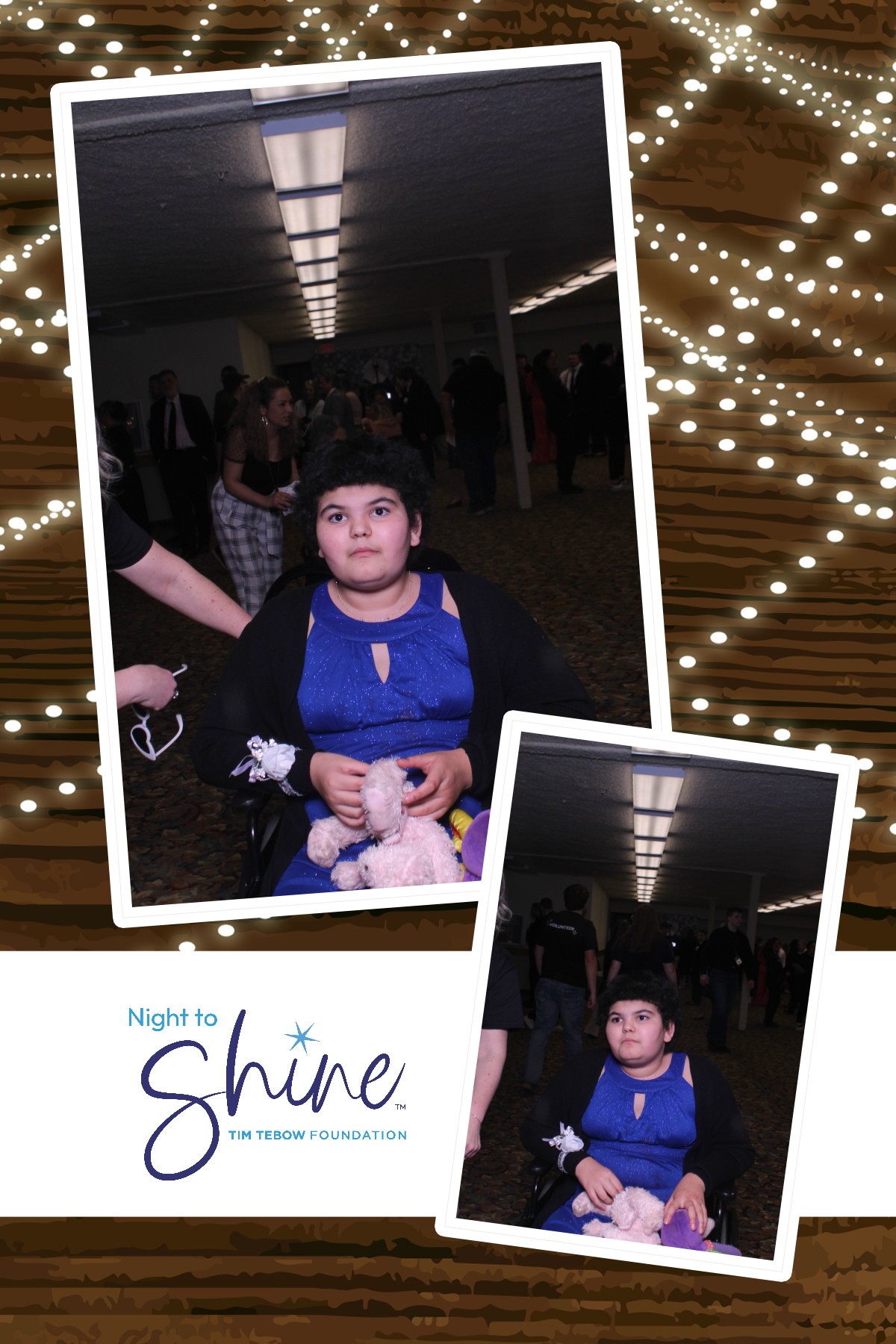 A Night to Shine | View more photos from the event at gallery.photoboothcincy.com/u/PhotoBoothCincy/A-Night-to-Shine-0