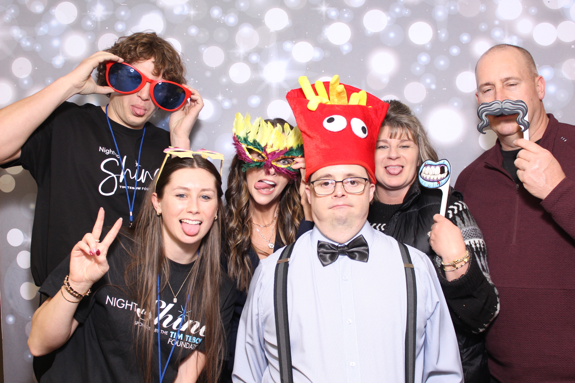 A Night to Shine | View more photos from the event at gallery.photoboothcincy.com/u/PhotoBoothCincy/A-Night-to-Shine-0