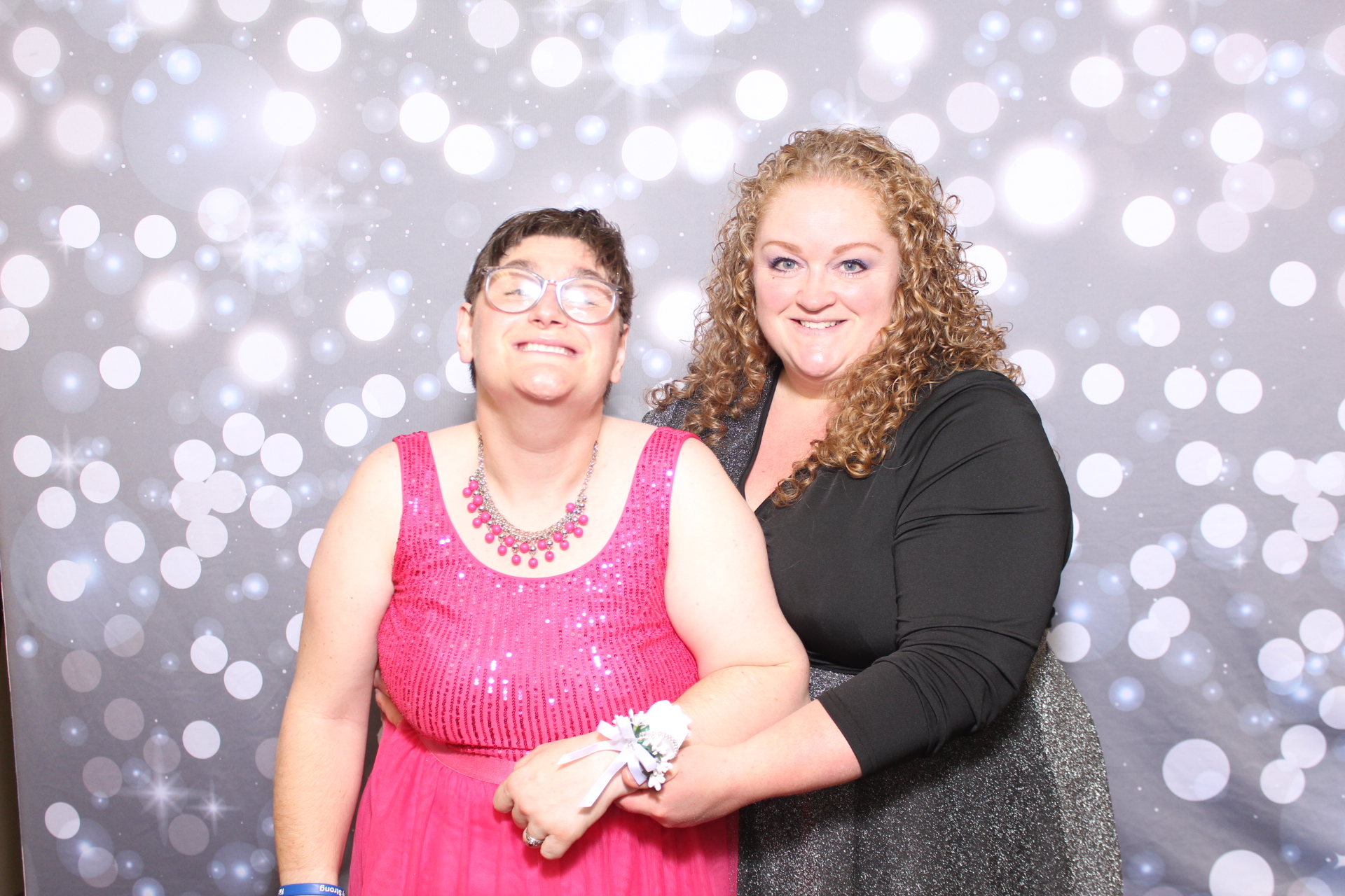 A Night to Shine | View more photos from the event at gallery.photoboothcincy.com/u/PhotoBoothCincy/A-Night-to-Shine-0