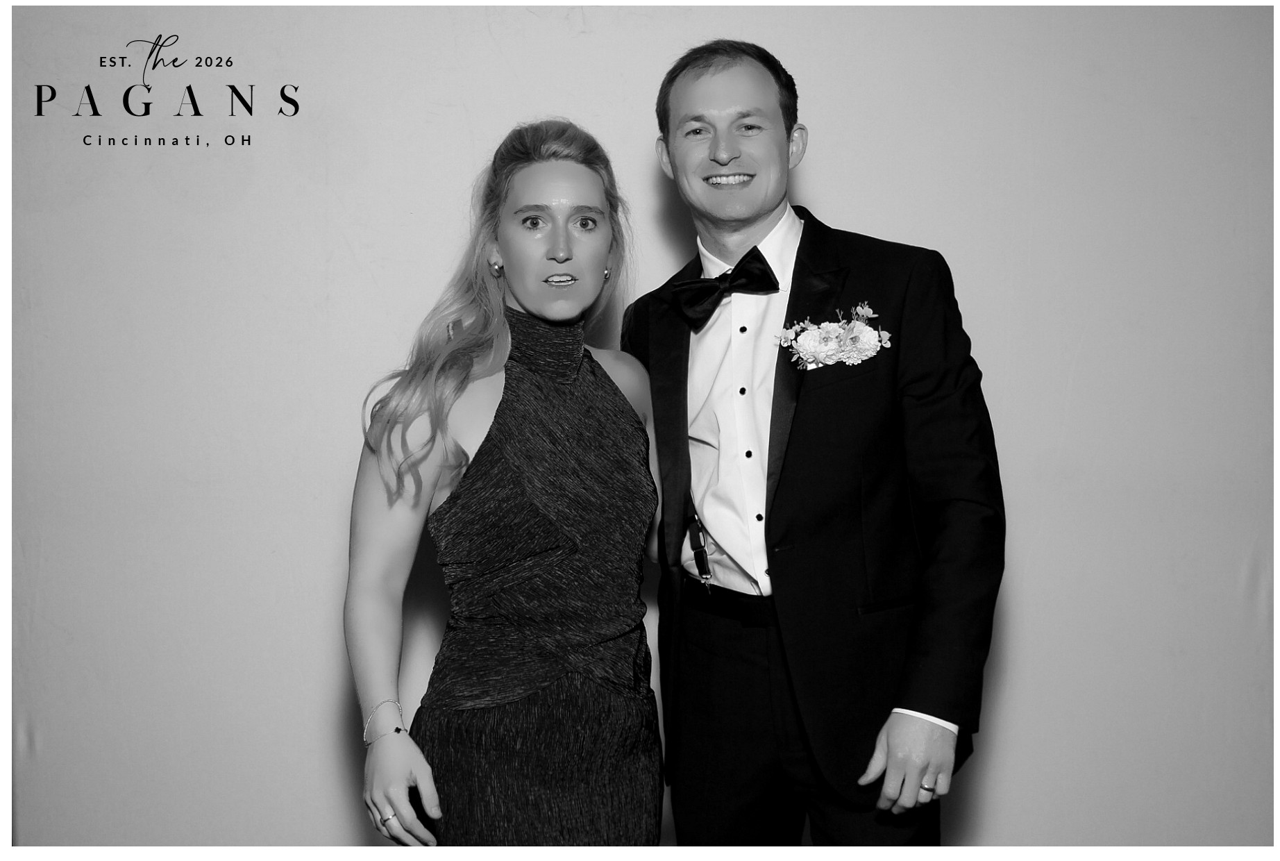 AJ & Vivien | View more photos from the event at gallery.photoboothcincy.com/u/PhotoBoothCincy/AJ-Vivien