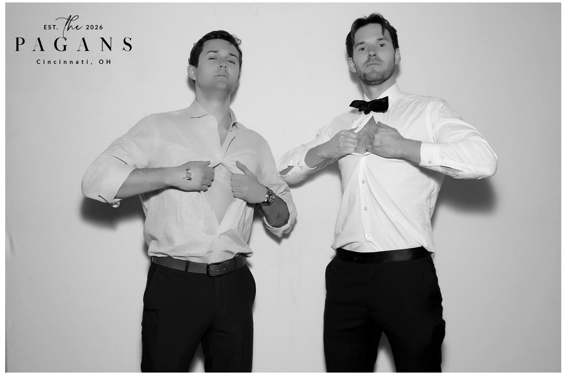 AJ & Vivien | View more photos from the event at gallery.photoboothcincy.com/u/PhotoBoothCincy/AJ-Vivien
