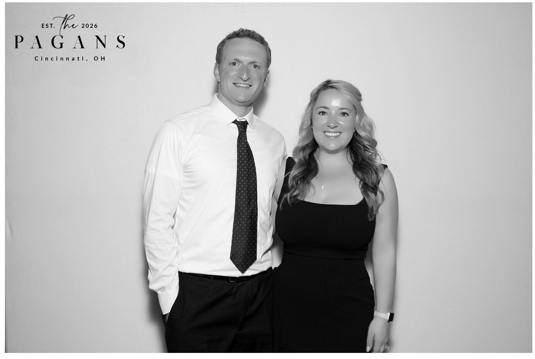 AJ & Vivien | View more photos from the event at gallery.photoboothcincy.com/u/PhotoBoothCincy/AJ-Vivien