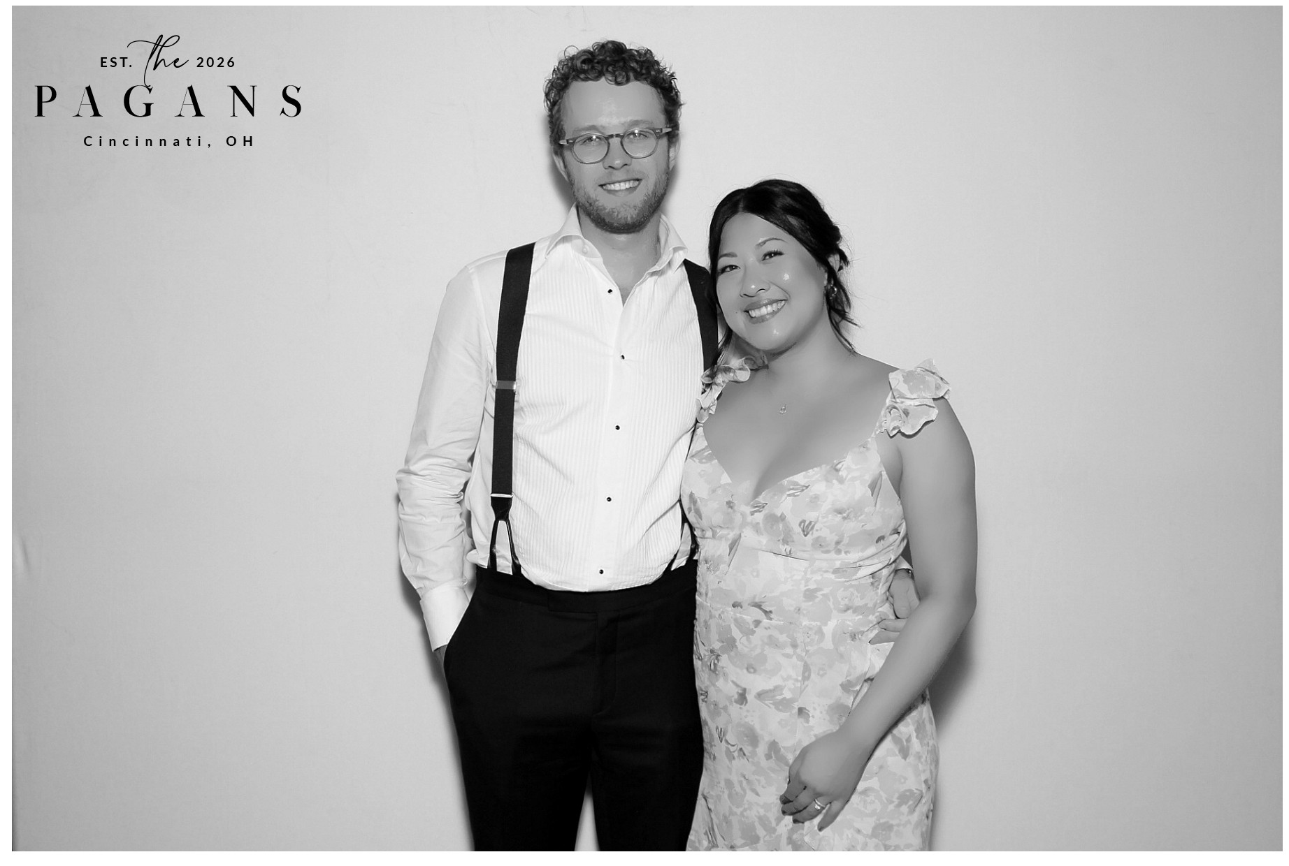 AJ & Vivien | View more photos from the event at gallery.photoboothcincy.com/u/PhotoBoothCincy/AJ-Vivien