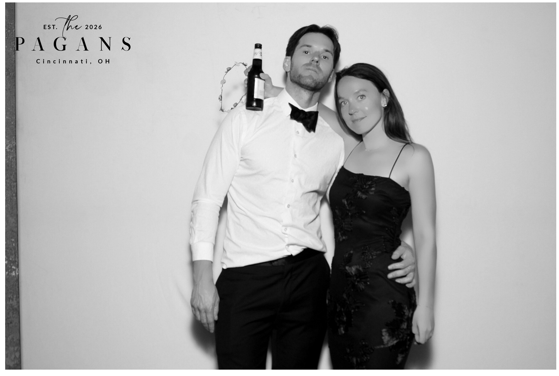 AJ & Vivien | View more photos from the event at gallery.photoboothcincy.com/u/PhotoBoothCincy/AJ-Vivien