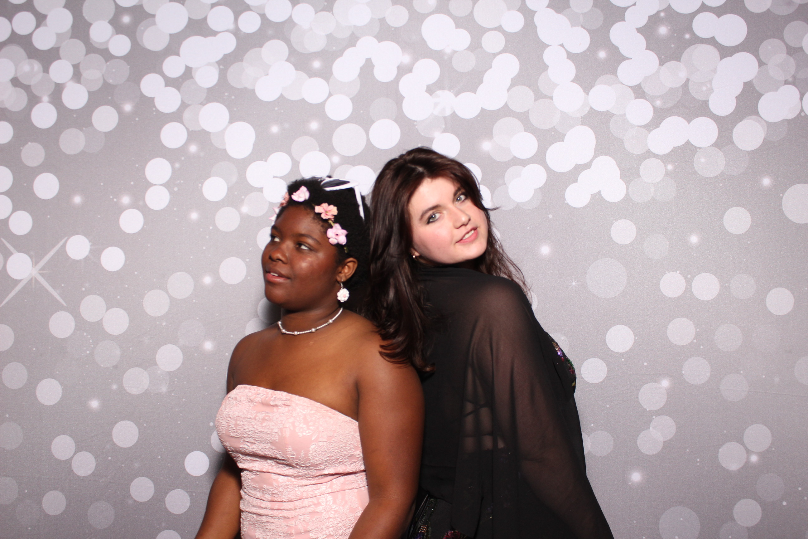 AMHEA Prom Update | View more photos from the event at gallery.photoboothcincy.com/u/PhotoBoothCincy/AMHEA-Prom-Update