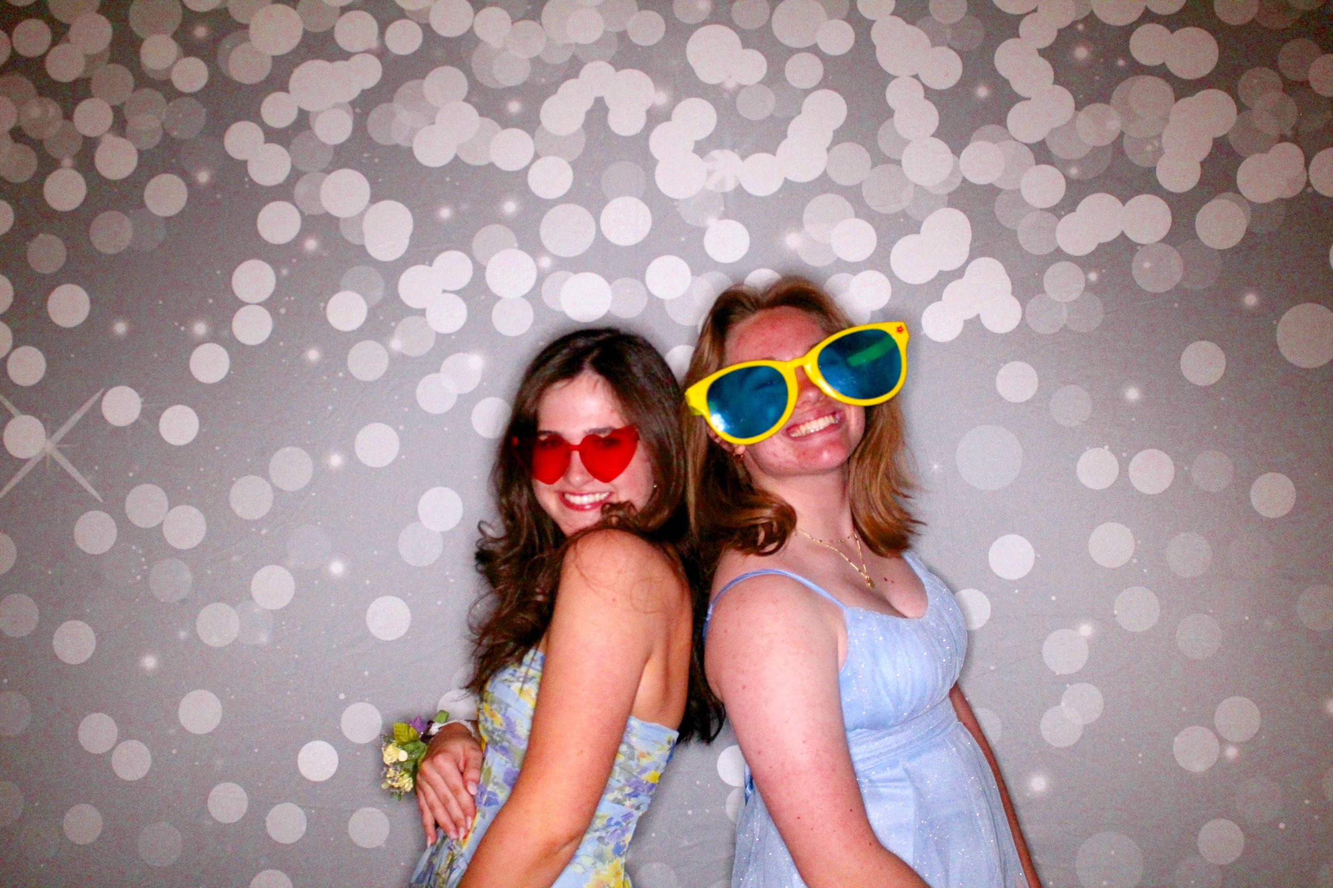 AMHEA Prom Update | View more photos from the event at gallery.photoboothcincy.com/u/PhotoBoothCincy/AMHEA-Prom-Update