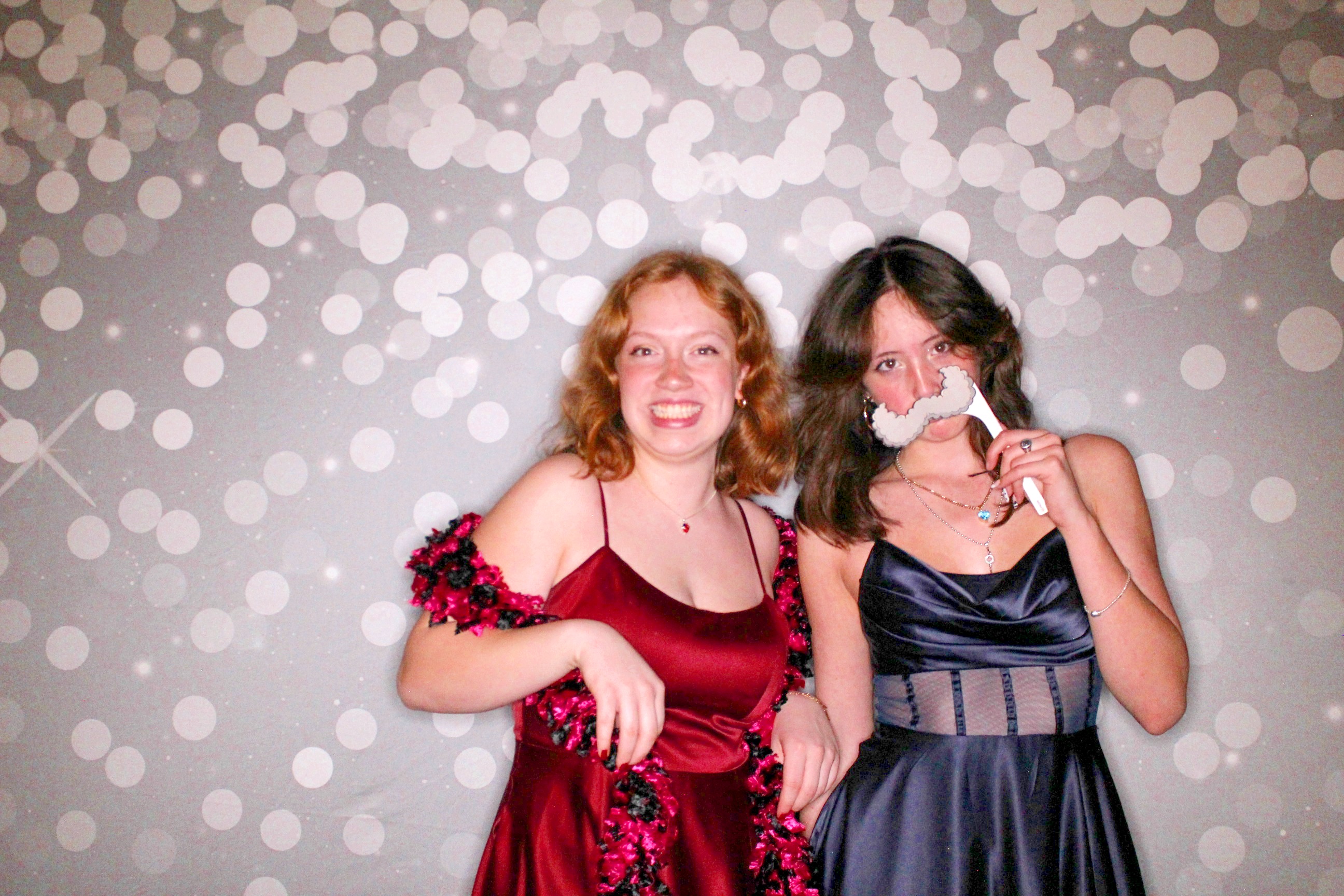 AMHEA Prom Update | View more photos from the event at gallery.photoboothcincy.com/u/PhotoBoothCincy/AMHEA-Prom-Update