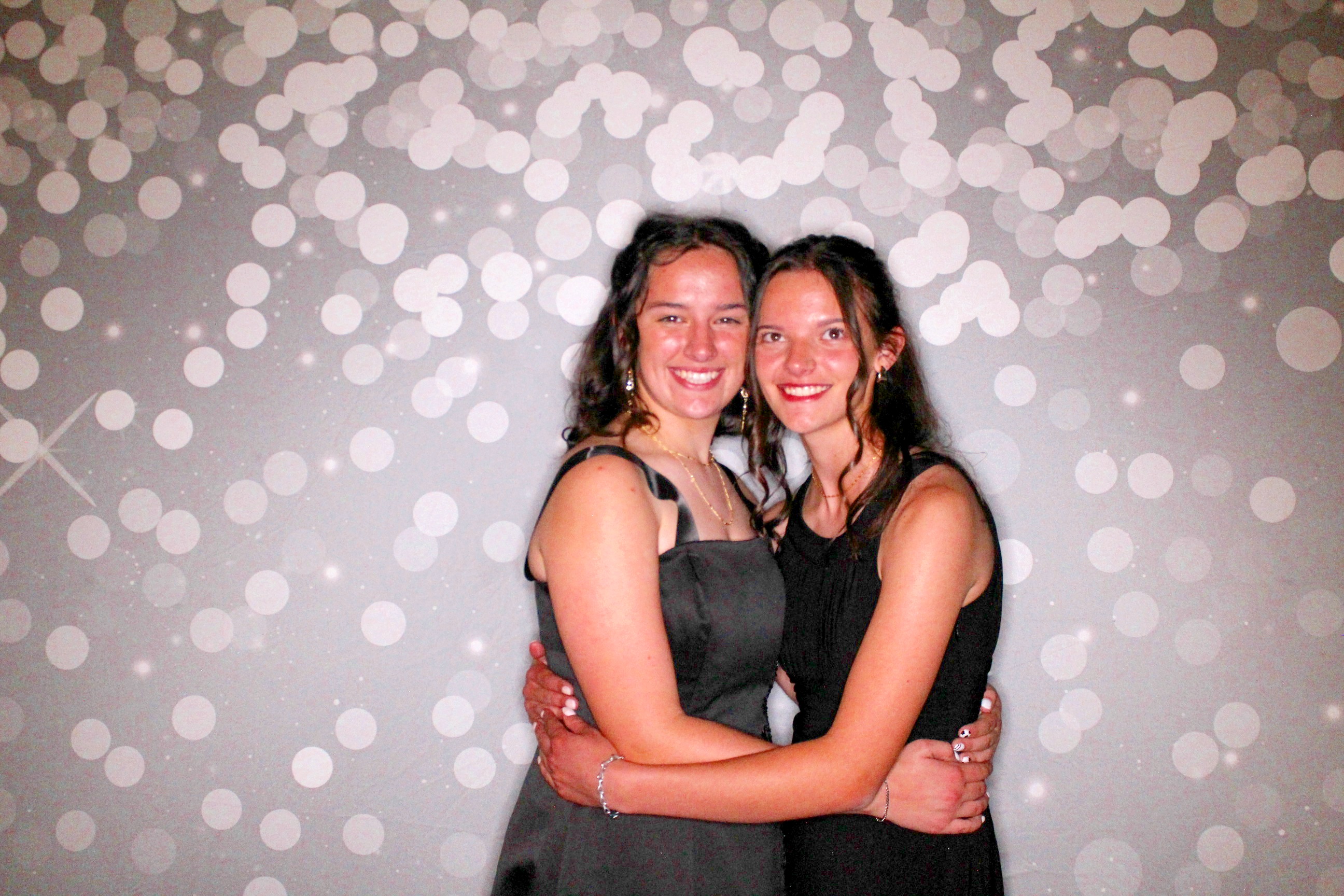 AMHEA Prom Update | View more photos from the event at gallery.photoboothcincy.com/u/PhotoBoothCincy/AMHEA-Prom-Update