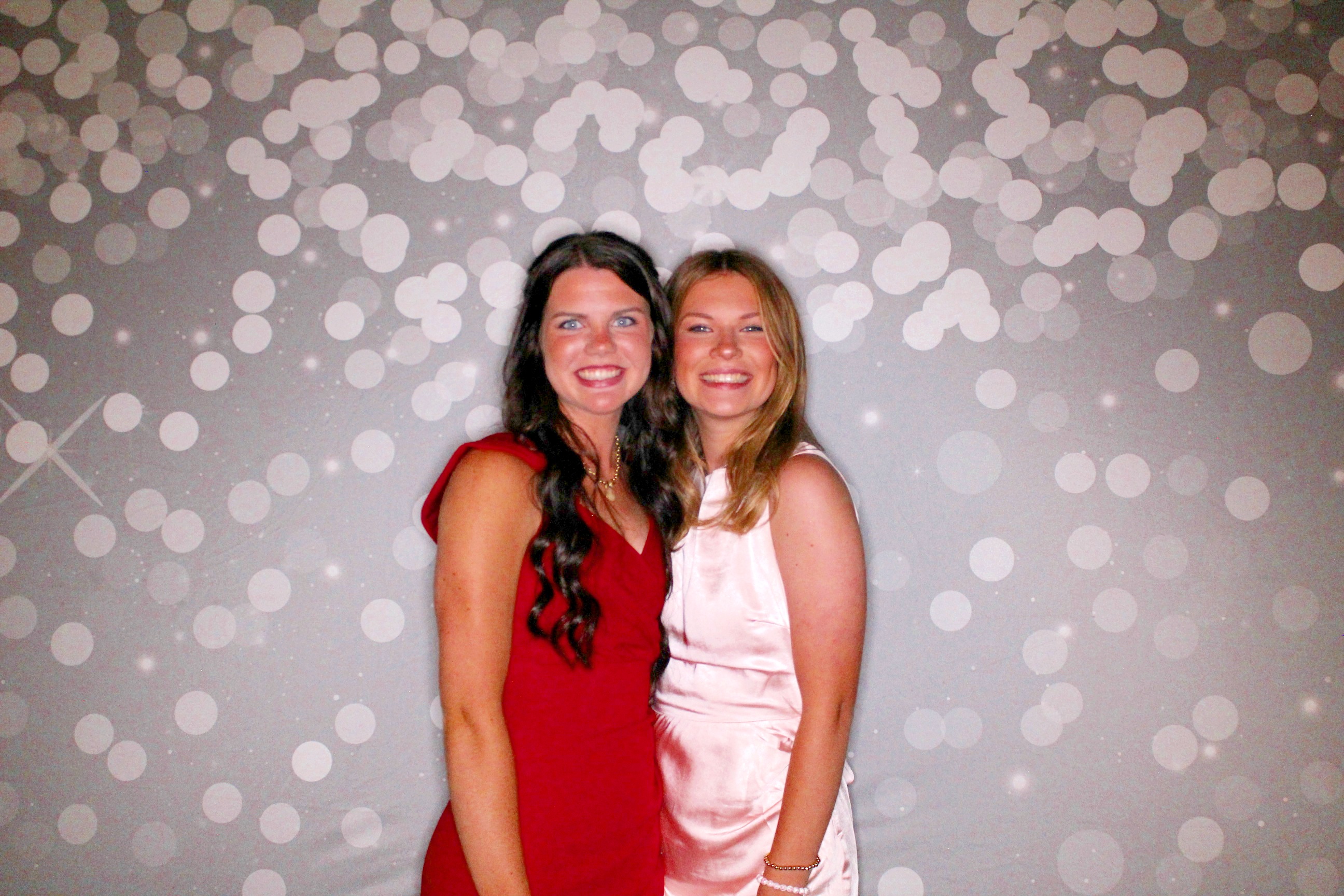 AMHEA Prom Update | View more photos from the event at gallery.photoboothcincy.com/u/PhotoBoothCincy/AMHEA-Prom-Update
