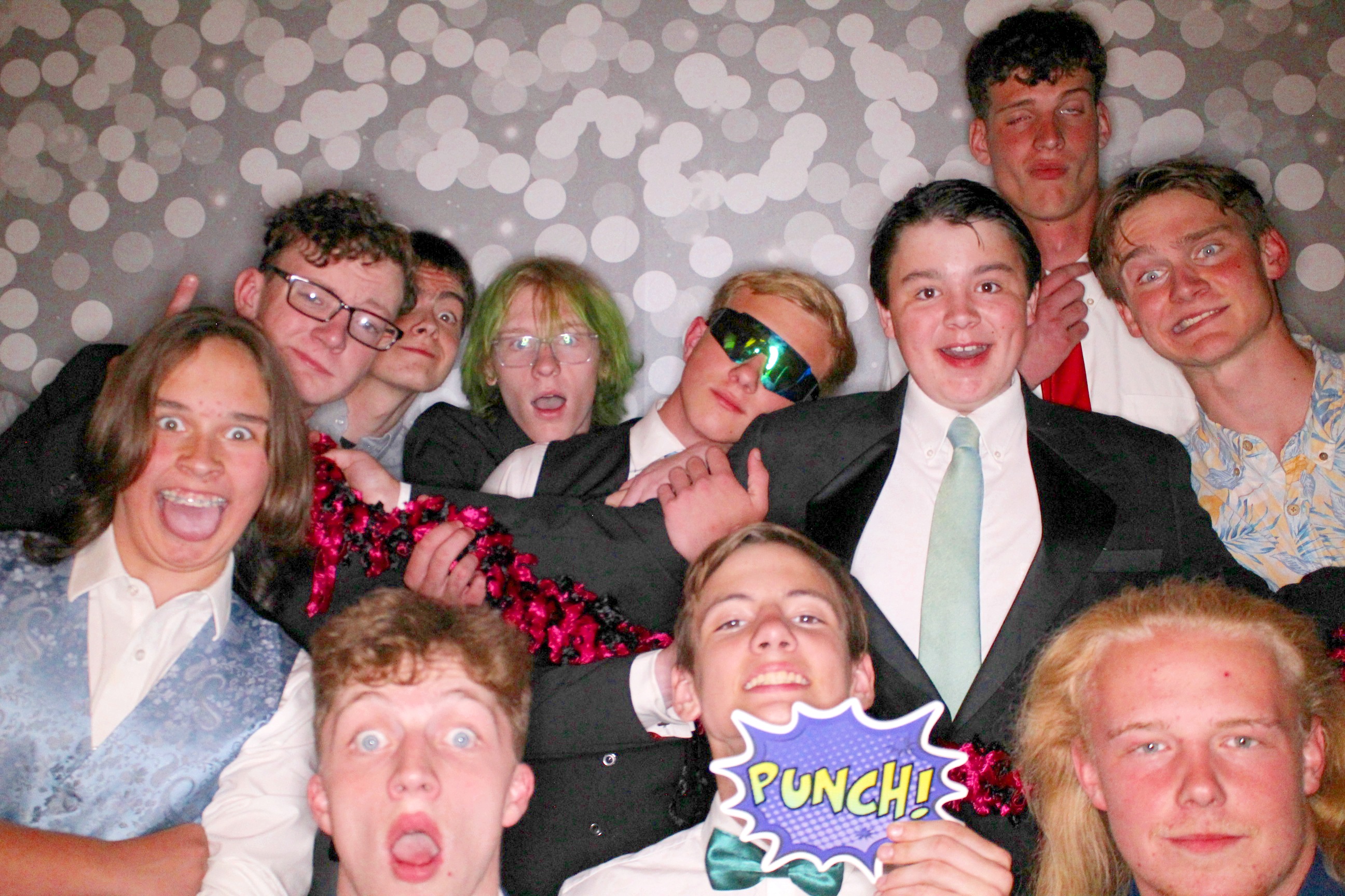 AMHEA Prom Update | View more photos from the event at gallery.photoboothcincy.com/u/PhotoBoothCincy/AMHEA-Prom-Update