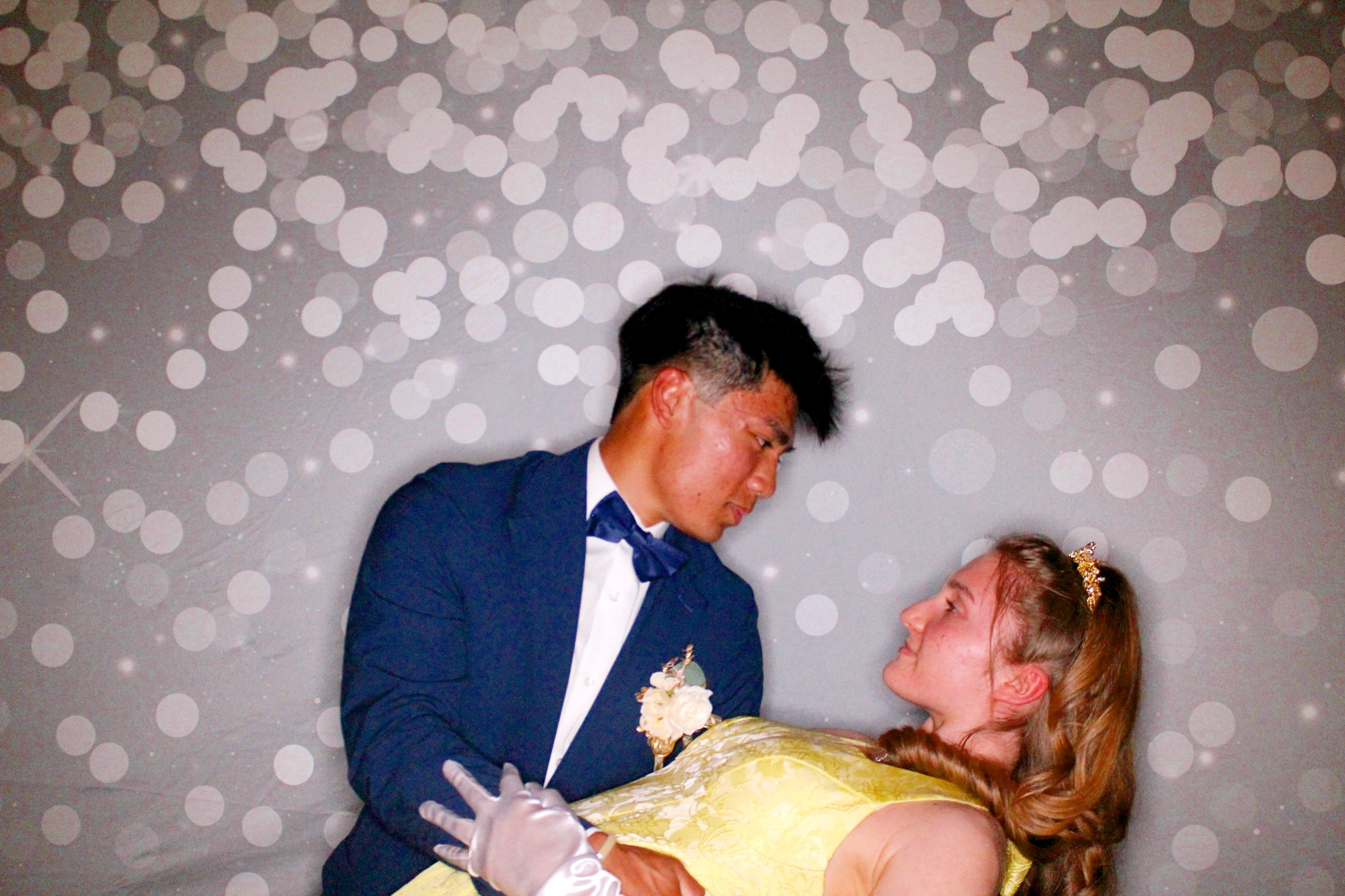 AMHEA Prom Update | View more photos from the event at gallery.photoboothcincy.com/u/PhotoBoothCincy/AMHEA-Prom-Update