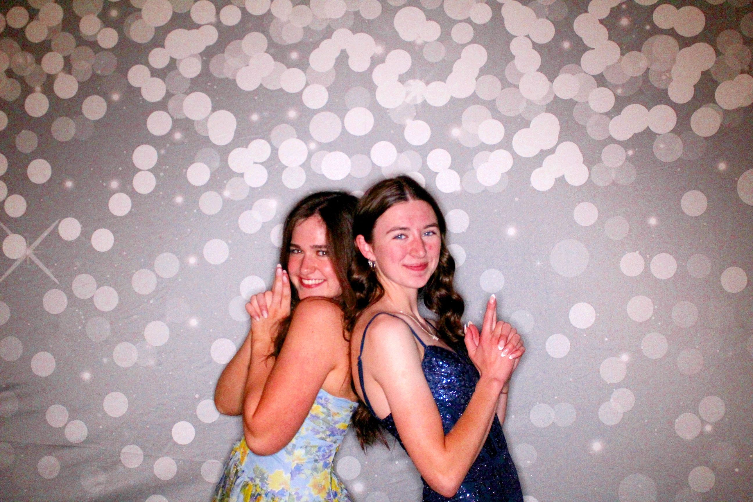 AMHEA Prom Update | View more photos from the event at gallery.photoboothcincy.com/u/PhotoBoothCincy/AMHEA-Prom-Update