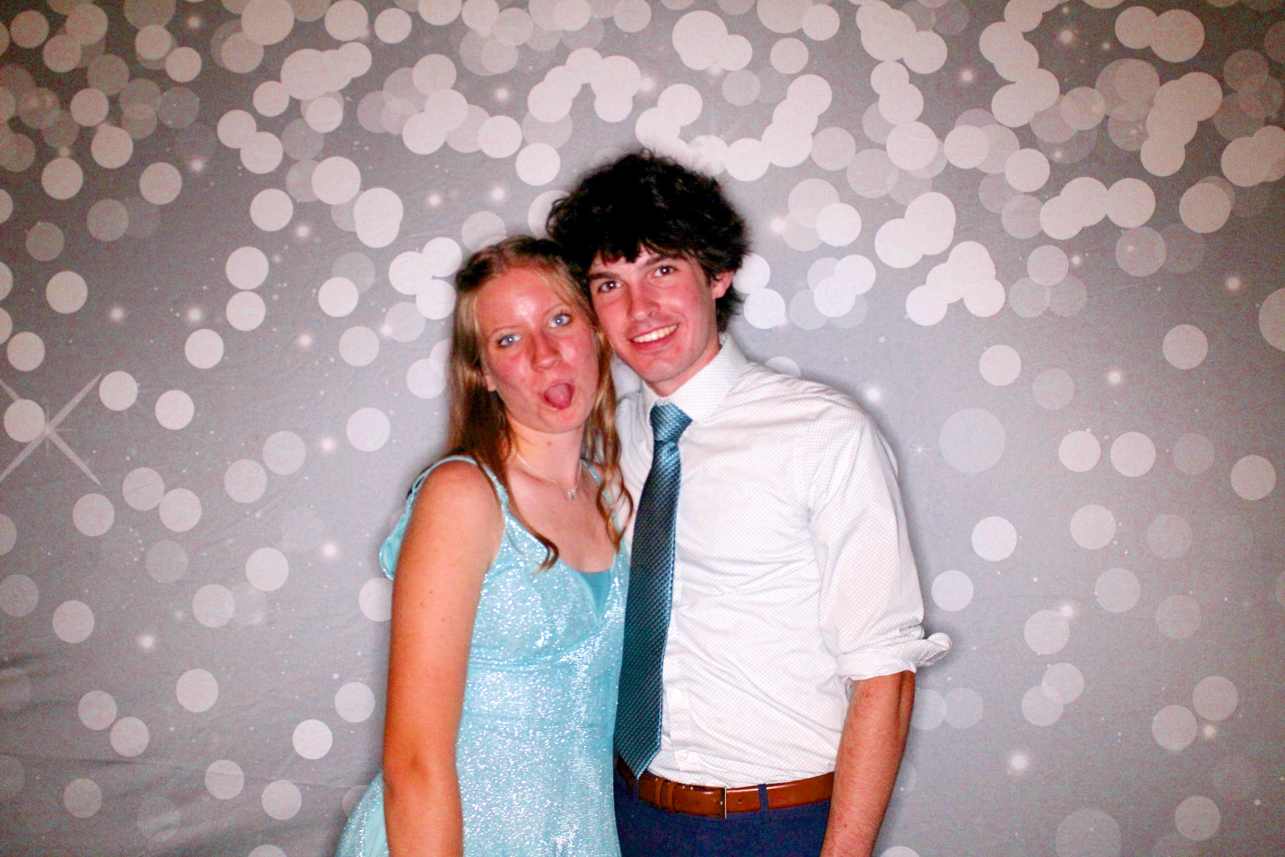 AMHEA Prom Update | View more photos from the event at gallery.photoboothcincy.com/u/PhotoBoothCincy/AMHEA-Prom-Update
