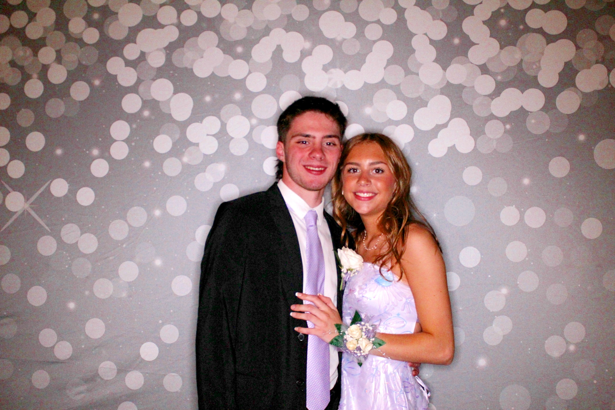 AMHEA Prom Update | View more photos from the event at gallery.photoboothcincy.com/u/PhotoBoothCincy/AMHEA-Prom-Update