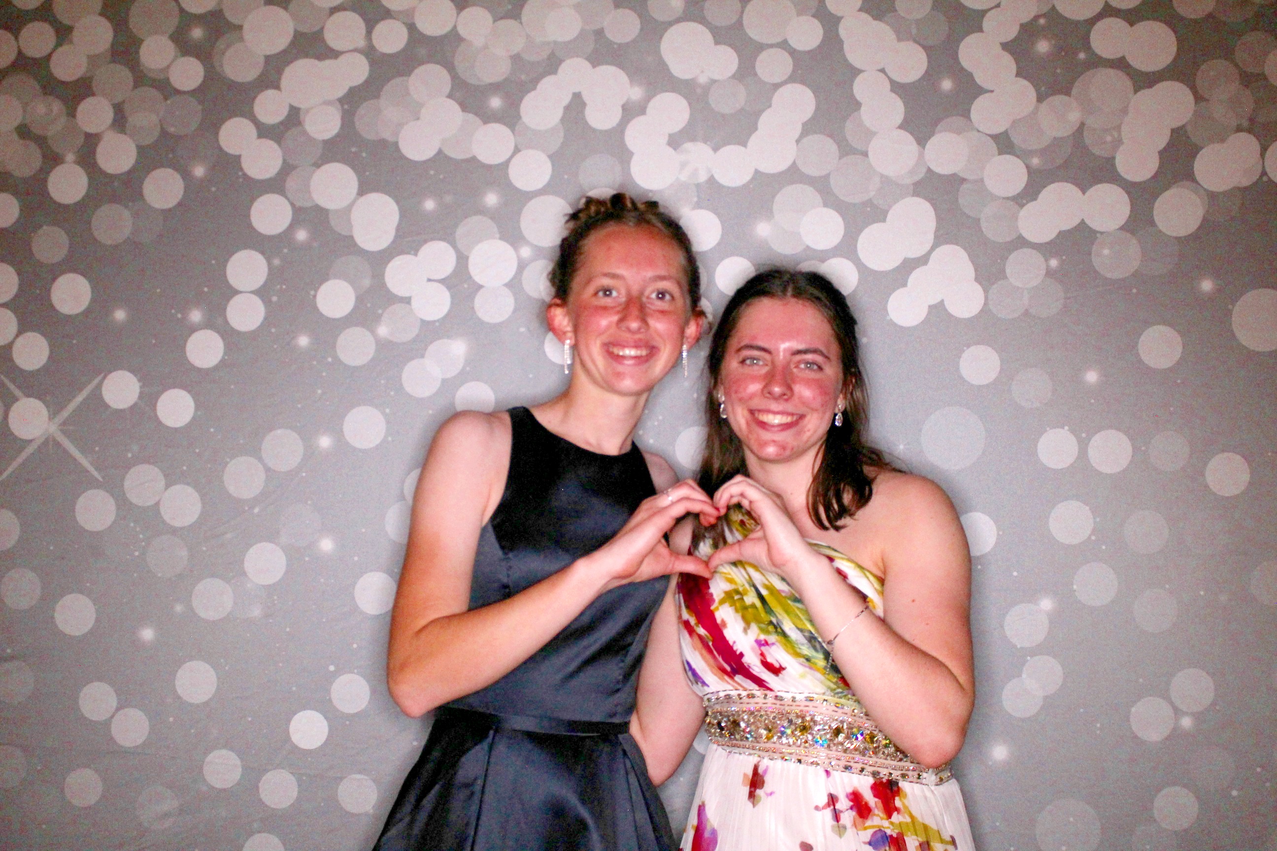 AMHEA Prom Update | View more photos from the event at gallery.photoboothcincy.com/u/PhotoBoothCincy/AMHEA-Prom-Update