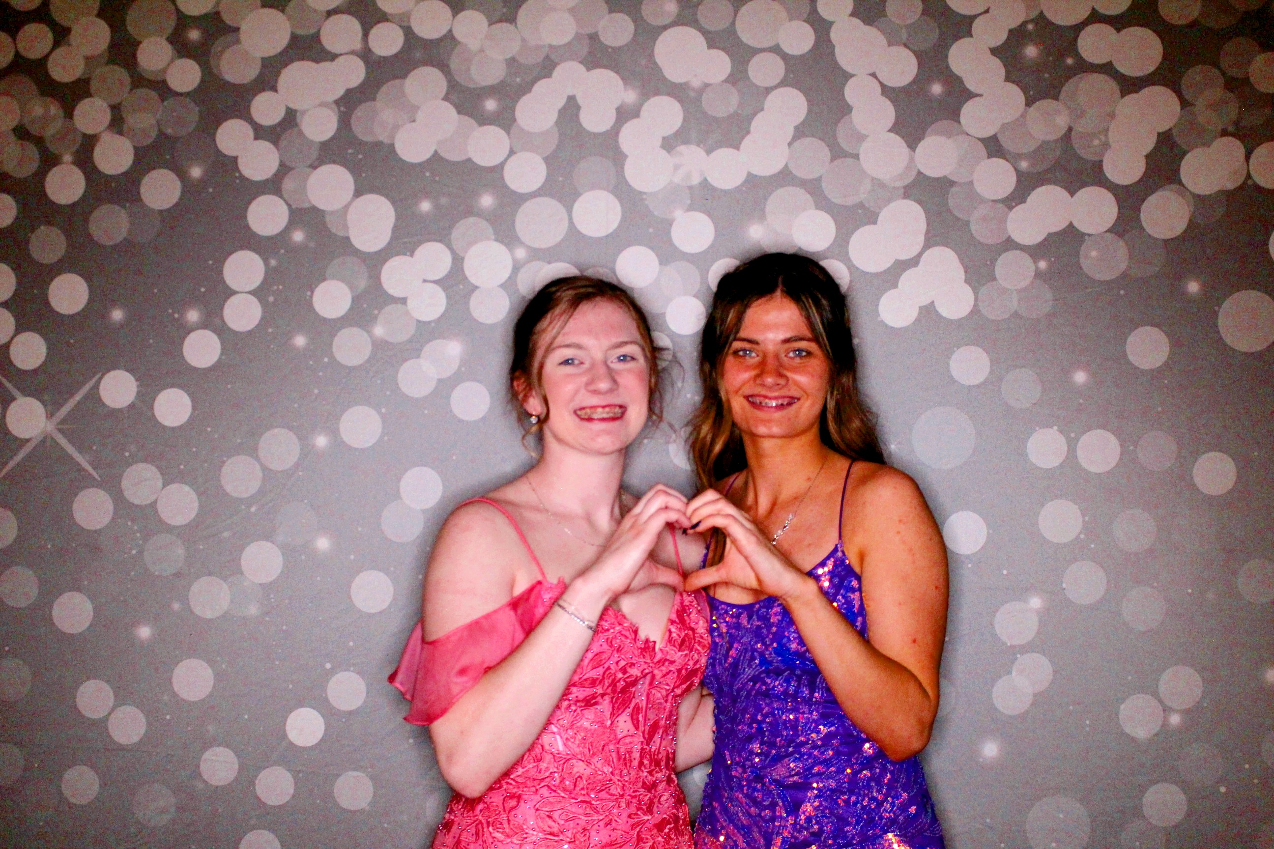 AMHEA Prom Update | View more photos from the event at gallery.photoboothcincy.com/u/PhotoBoothCincy/AMHEA-Prom-Update