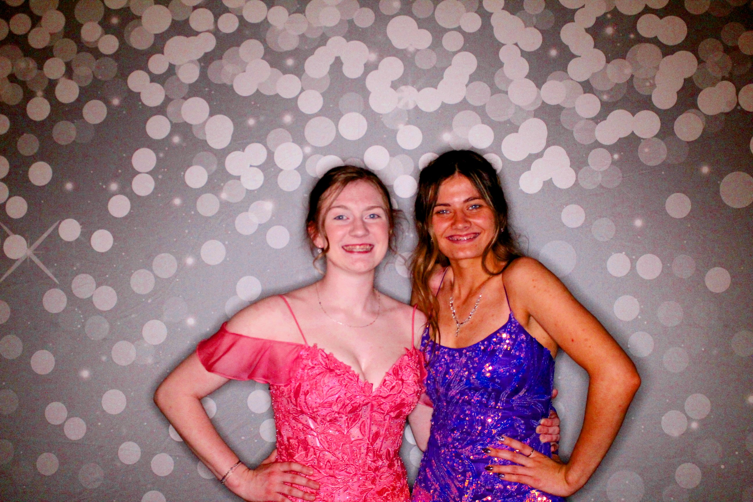 AMHEA Prom Update | View more photos from the event at gallery.photoboothcincy.com/u/PhotoBoothCincy/AMHEA-Prom-Update