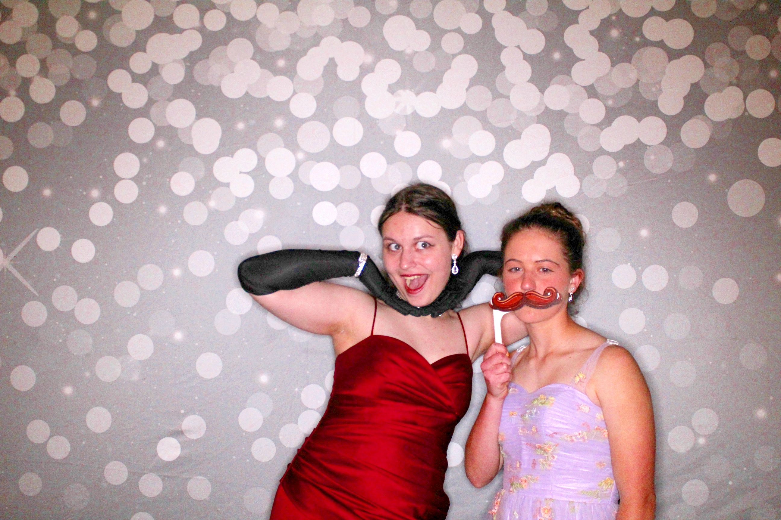 AMHEA Prom Update | View more photos from the event at gallery.photoboothcincy.com/u/PhotoBoothCincy/AMHEA-Prom-Update