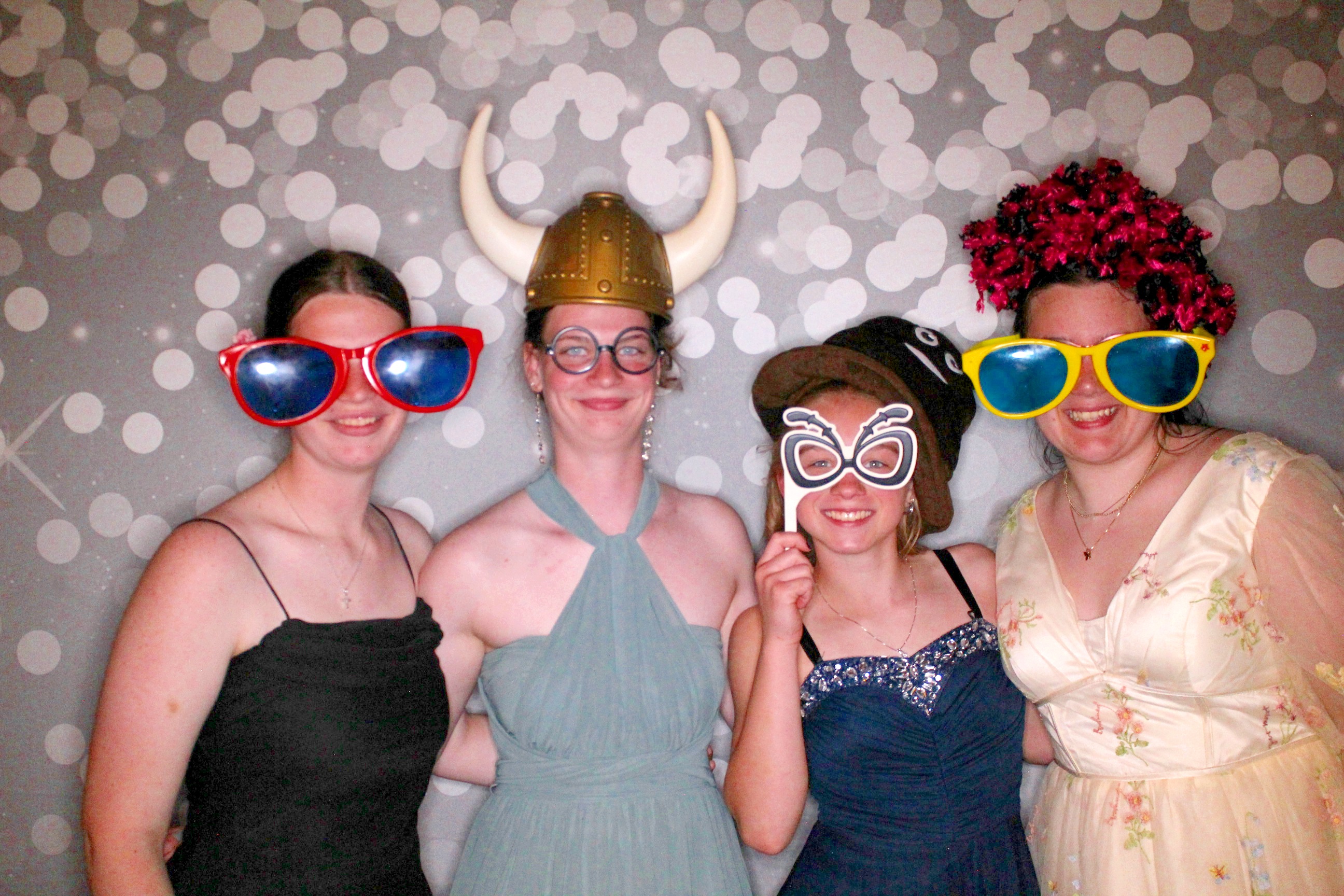 AMHEA Prom Update | View more photos from the event at gallery.photoboothcincy.com/u/PhotoBoothCincy/AMHEA-Prom-Update