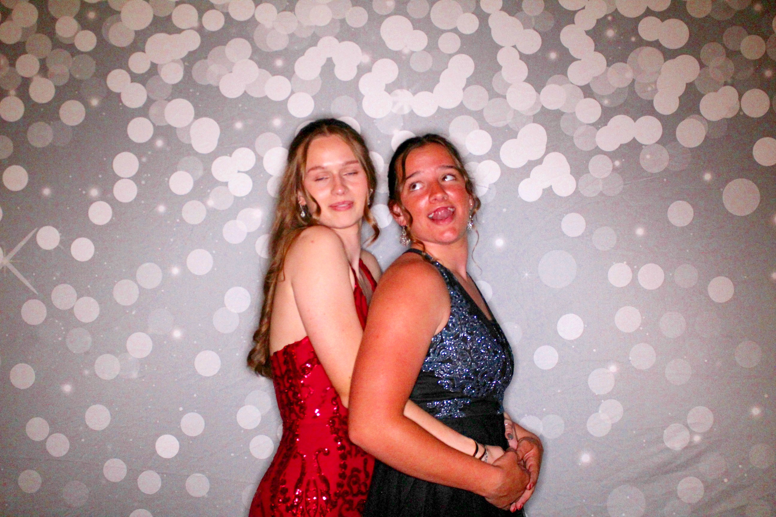 AMHEA Prom Update | View more photos from the event at gallery.photoboothcincy.com/u/PhotoBoothCincy/AMHEA-Prom-Update