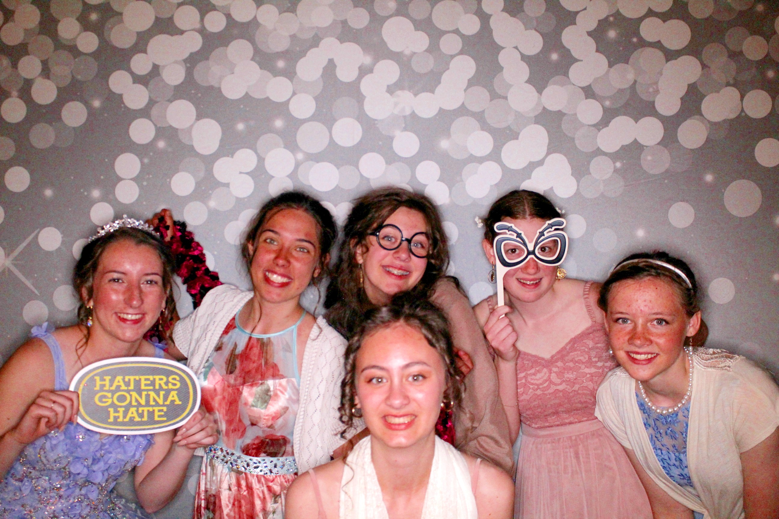 AMHEA Prom Update | View more photos from the event at gallery.photoboothcincy.com/u/PhotoBoothCincy/AMHEA-Prom-Update