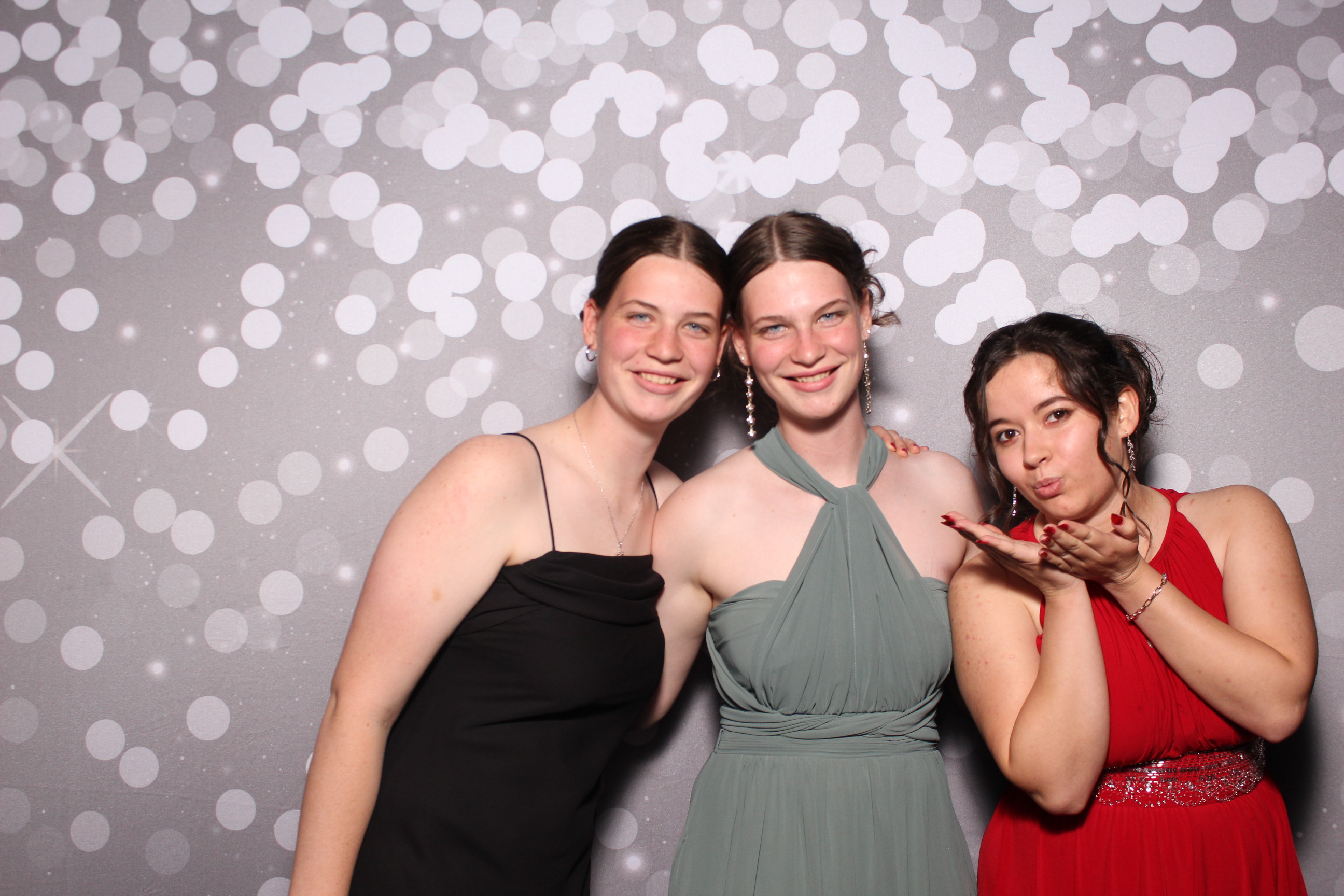 AMHEA Prom | View more photos from the event at gallery.photoboothcincy.com/u/PhotoBoothCincy/AMHEA-Prom-1