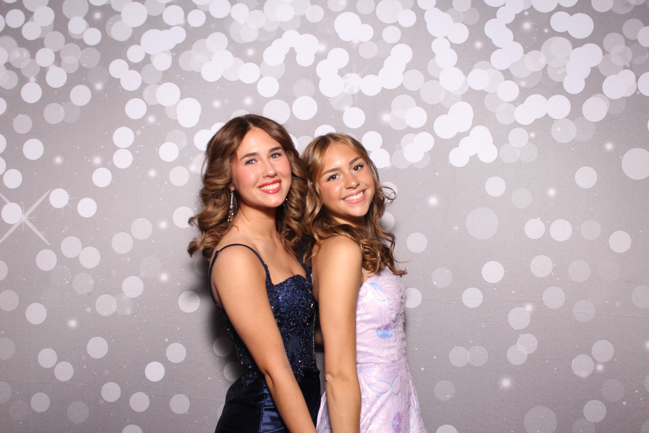 AMHEA Prom | View more photos from the event at gallery.photoboothcincy.com/u/PhotoBoothCincy/AMHEA-Prom-1