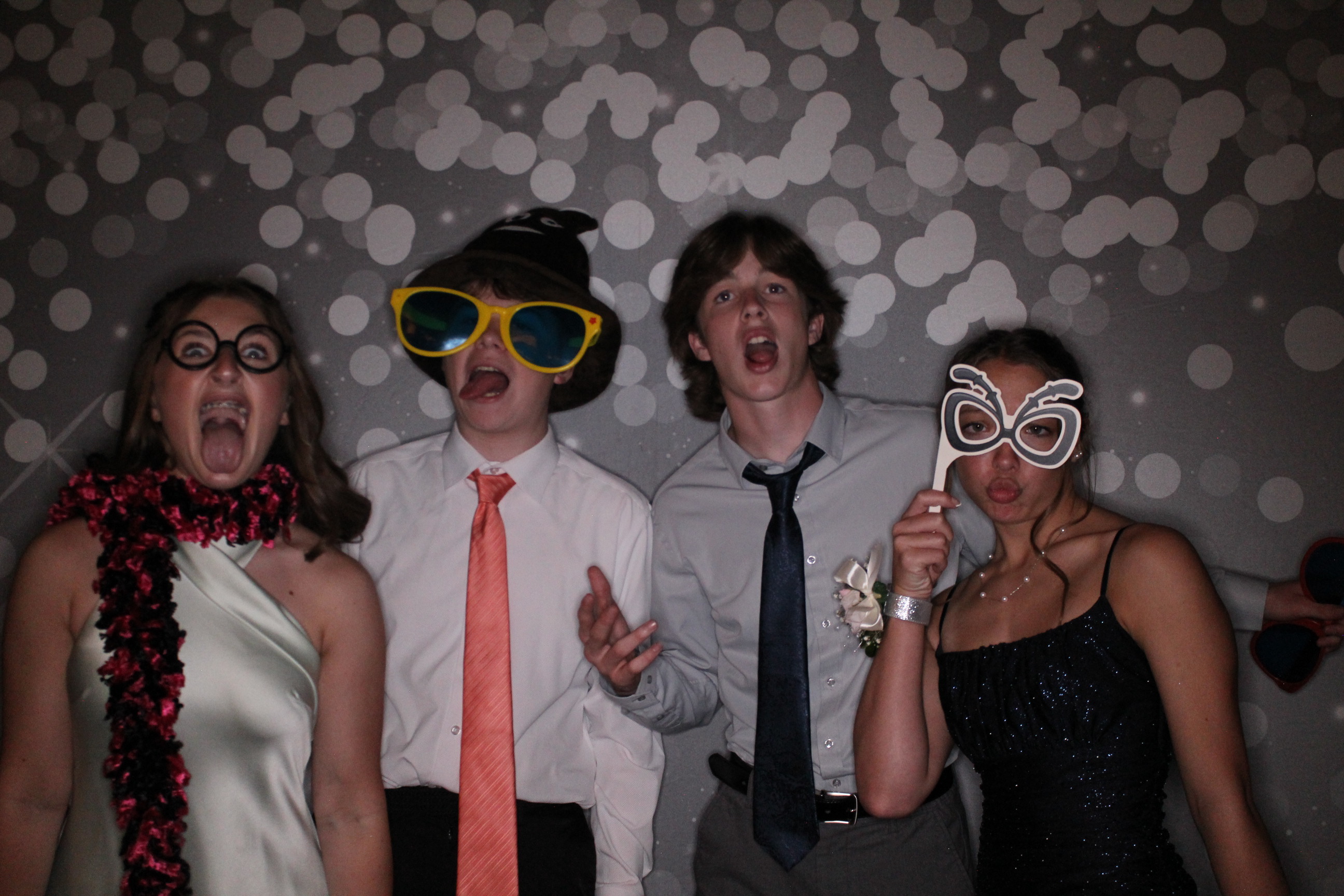 AMHEA Prom | View more photos from the event at gallery.photoboothcincy.com/u/PhotoBoothCincy/AMHEA-Prom-1