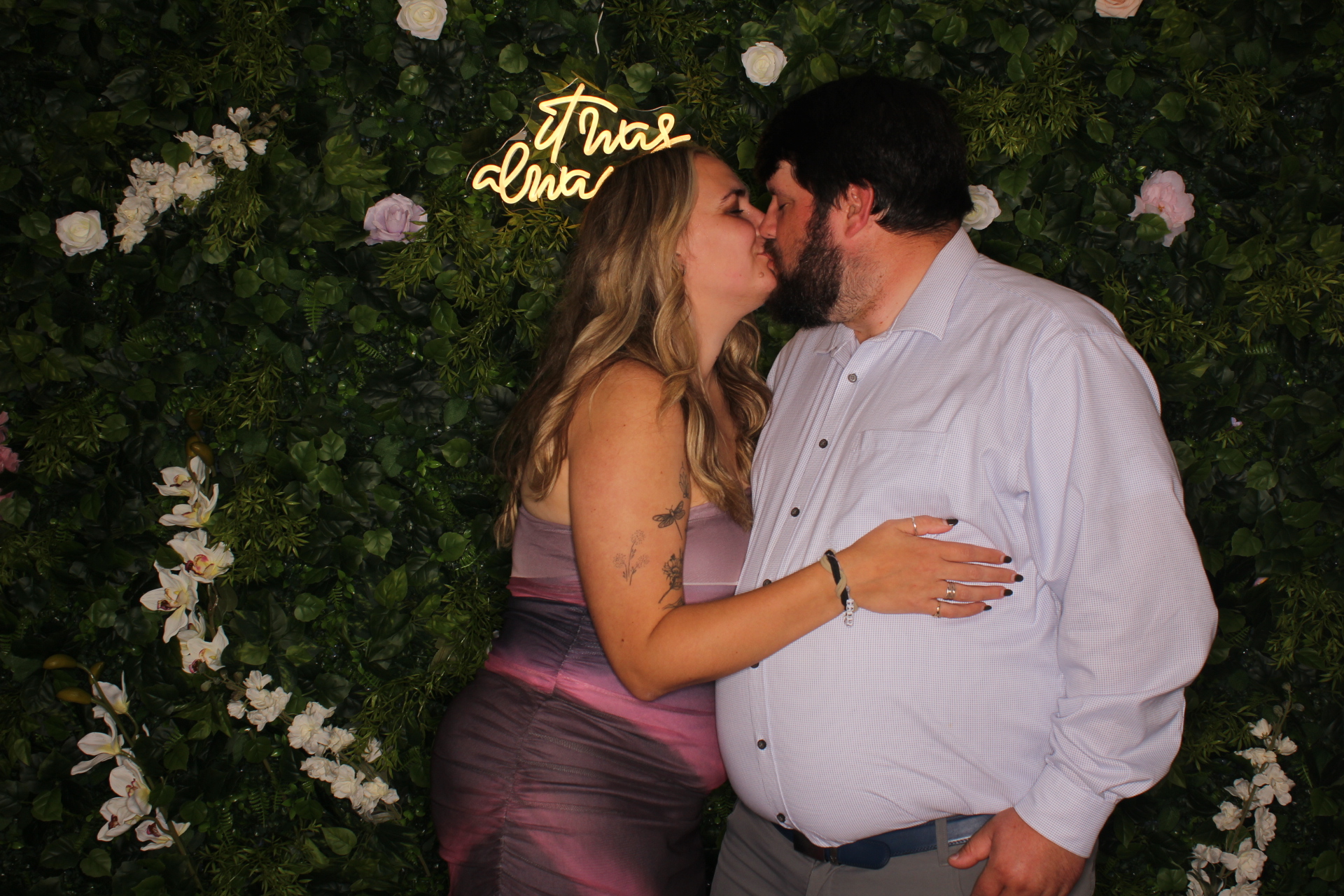 Abigail & Austin | View more photos from the event at gallery.photoboothcincy.com/u/PhotoBoothCincy/Abigail-Austin