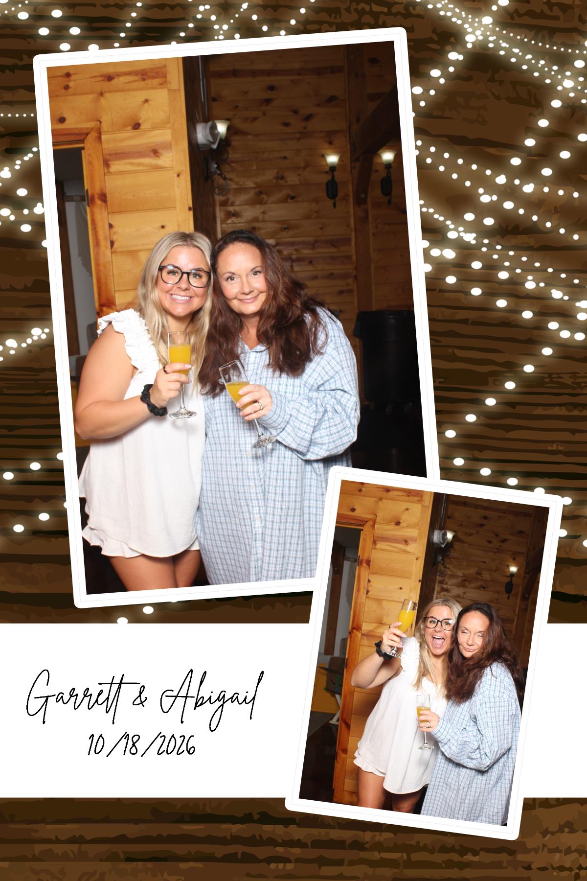 Abigail & Garrett | View more photos from the event at gallery.photoboothcincy.com/u/PhotoBoothCincy/Abigail-Garrett
