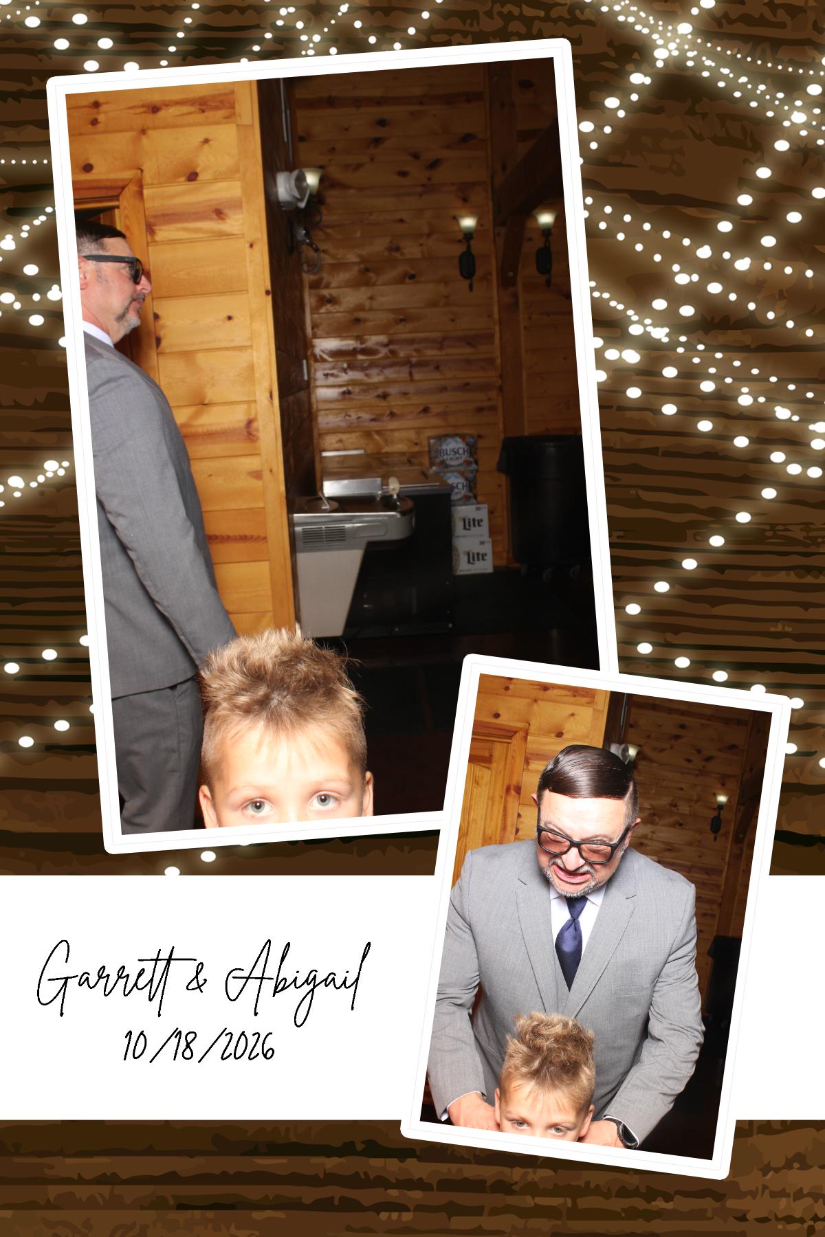 Abigail & Garrett | View more photos from the event at gallery.photoboothcincy.com/u/PhotoBoothCincy/Abigail-Garrett