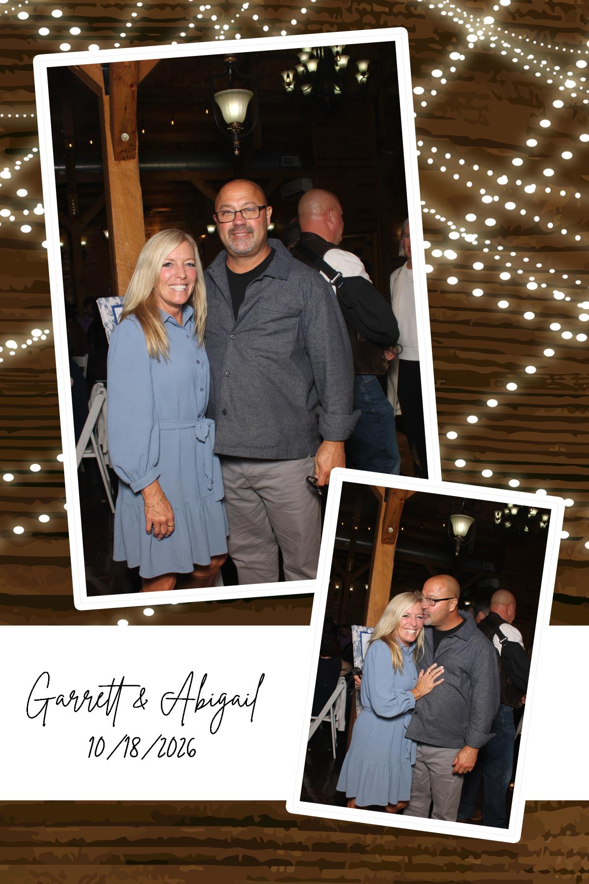 Abigail & Garrett | View more photos from the event at gallery.photoboothcincy.com/u/PhotoBoothCincy/Abigail-Garrett