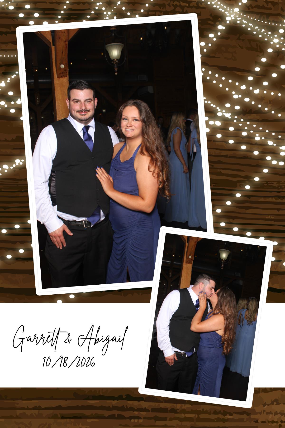 Abigail & Garrett | View more photos from the event at gallery.photoboothcincy.com/u/PhotoBoothCincy/Abigail-Garrett