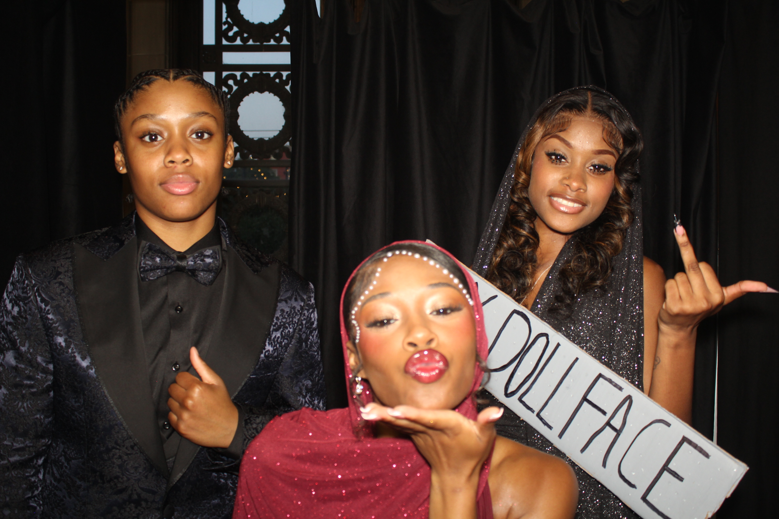 Aiken High School Prom | View more photos from the event at gallery.photoboothcincy.com/u/PhotoBoothCincy/Aiken-High-School-Prom-0