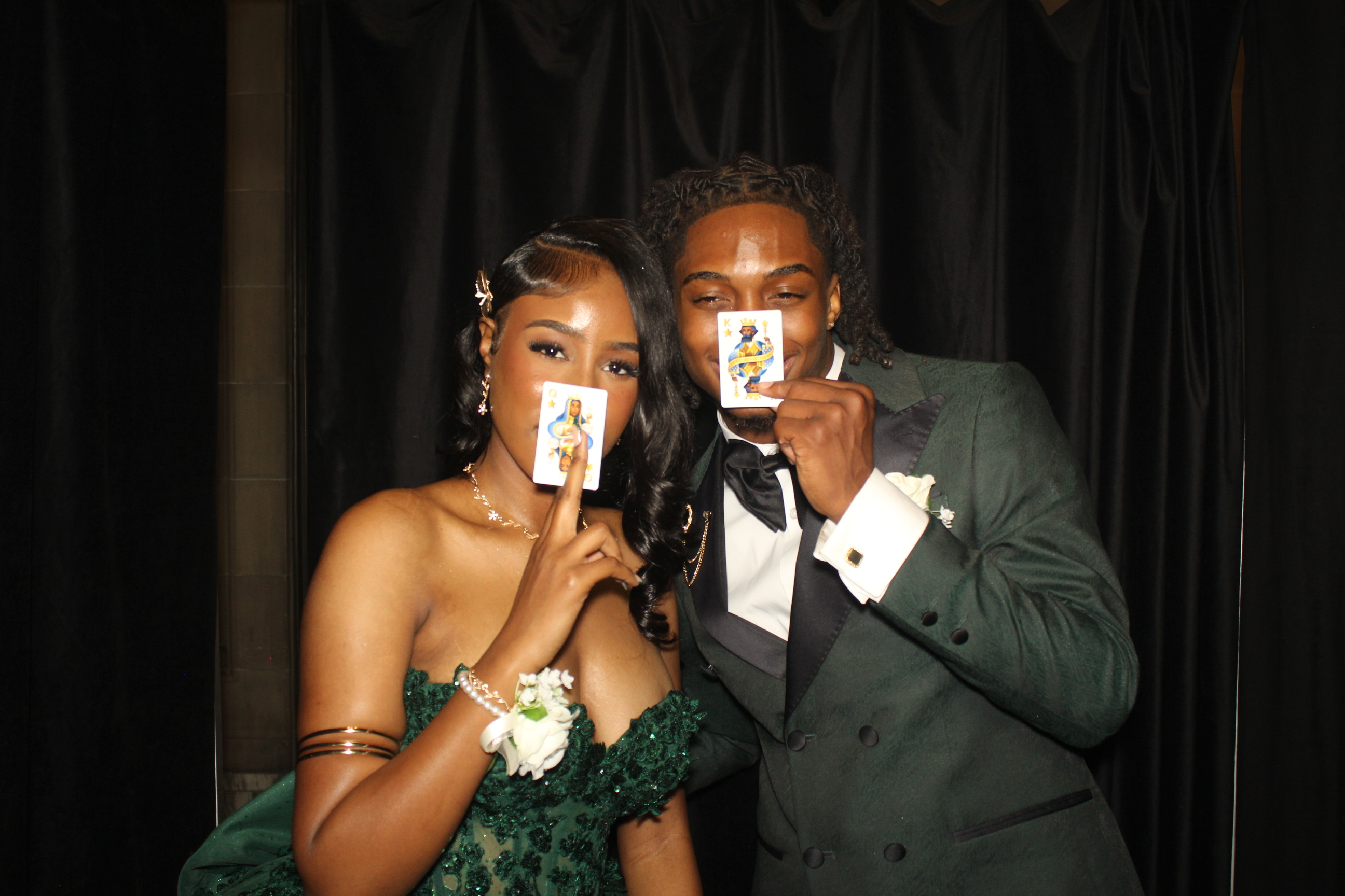 Aiken High School Prom | View more photos from the event at gallery.photoboothcincy.com/u/PhotoBoothCincy/Aiken-High-School-Prom-0