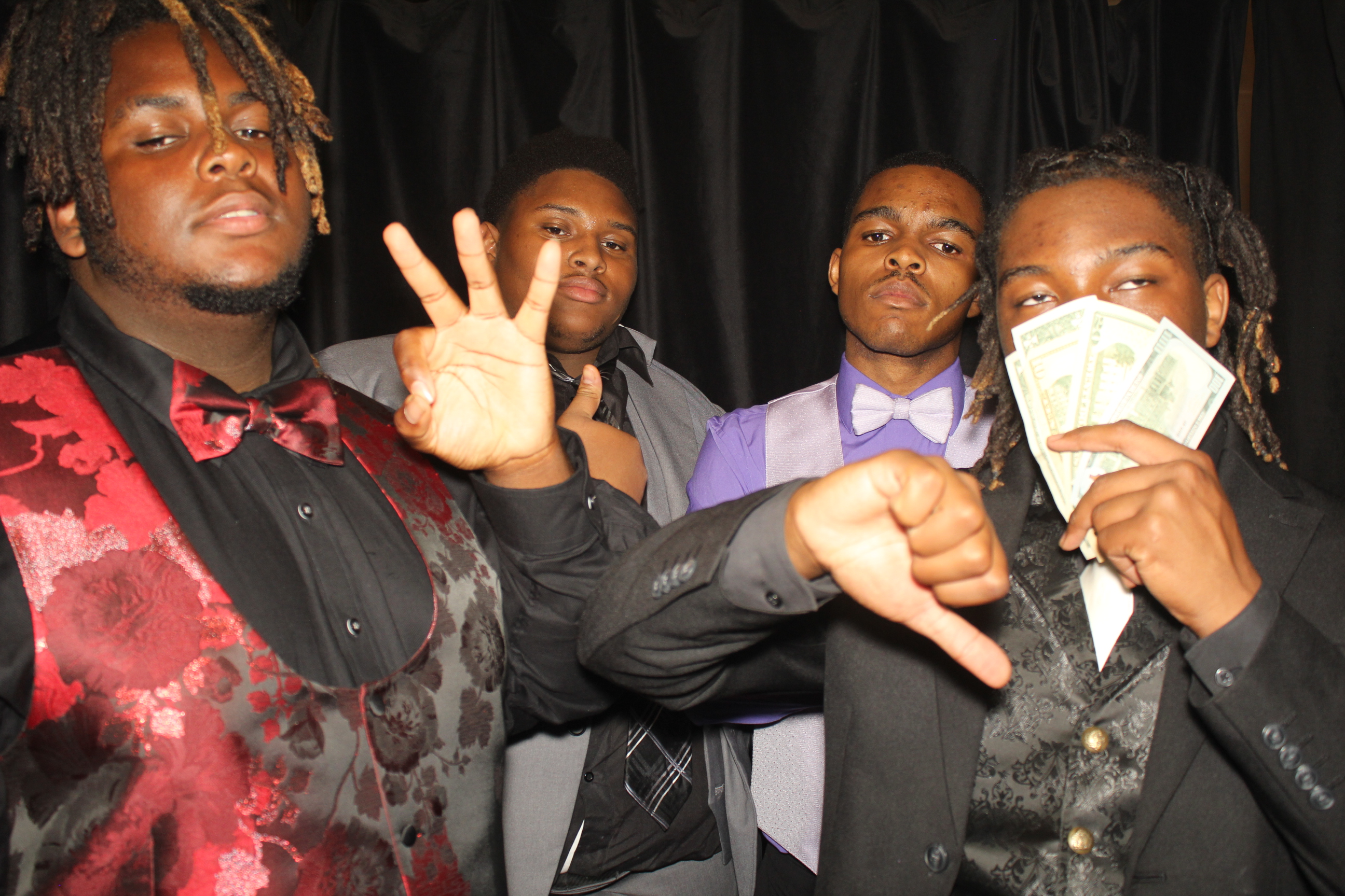Aiken High School Prom | View more photos from the event at gallery.photoboothcincy.com/u/PhotoBoothCincy/Aiken-High-School-Prom-0
